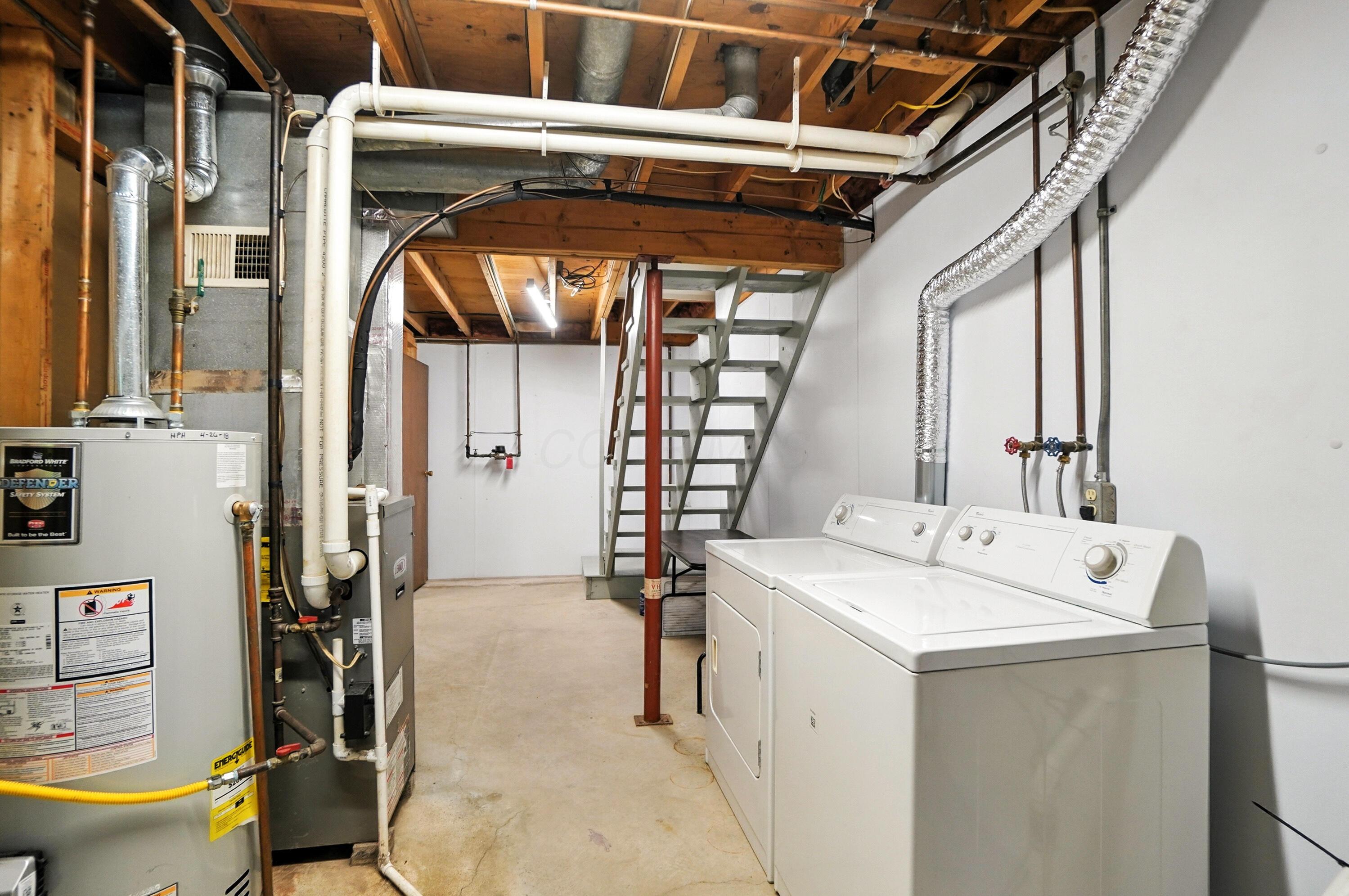 1442 Londondale, 1-1