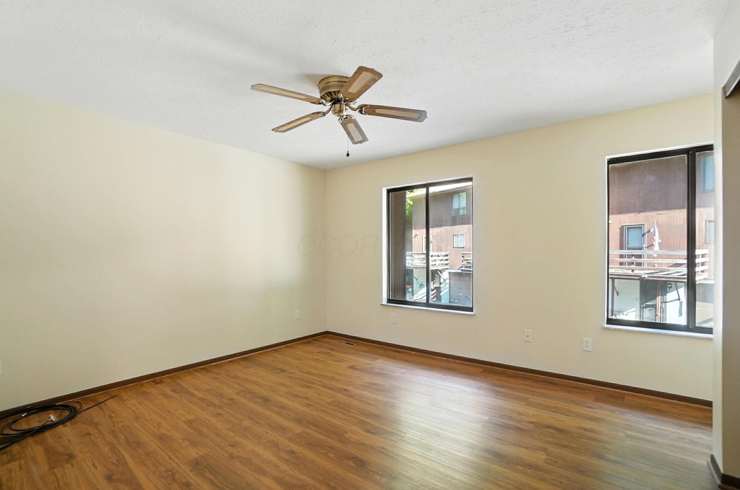 1442 Londondale, 1-1