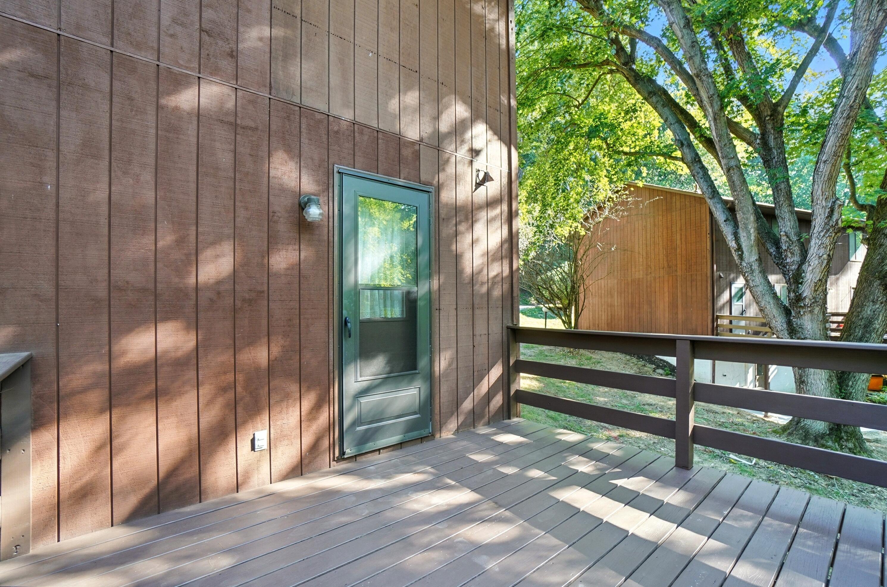 1442 Londondale, 1-1