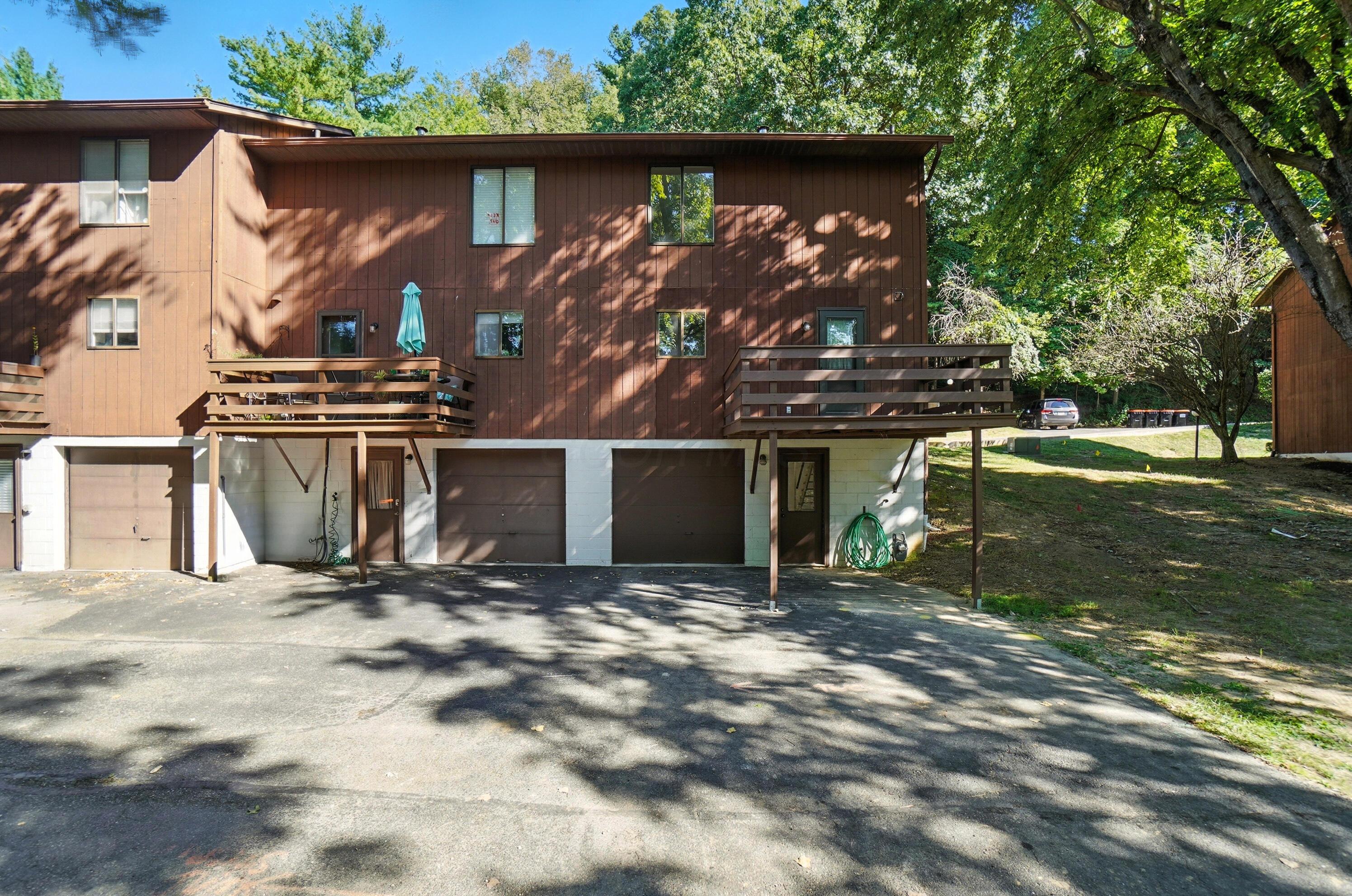 1442 Londondale, 1-1