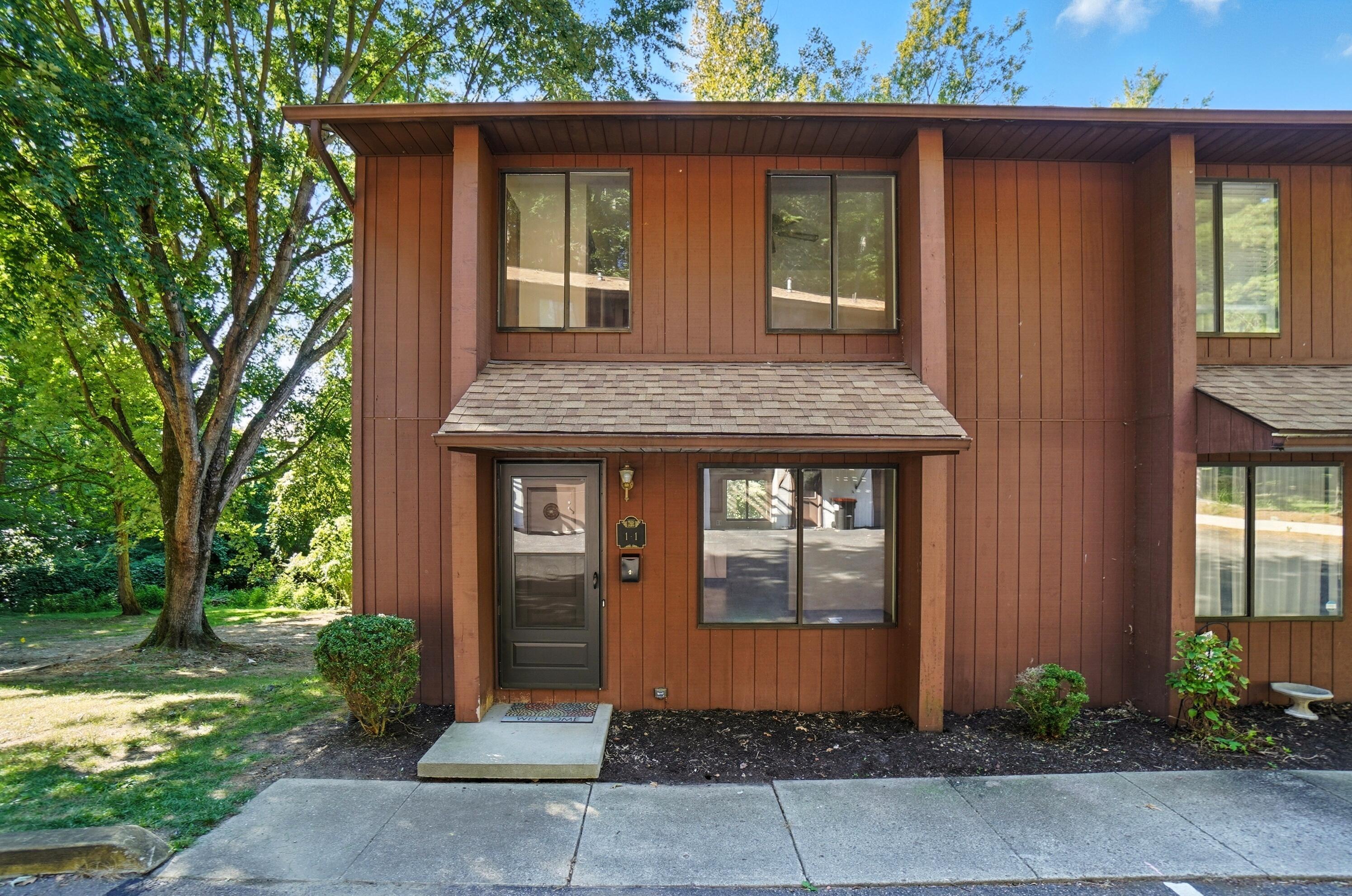 1442 Londondale, 1-1