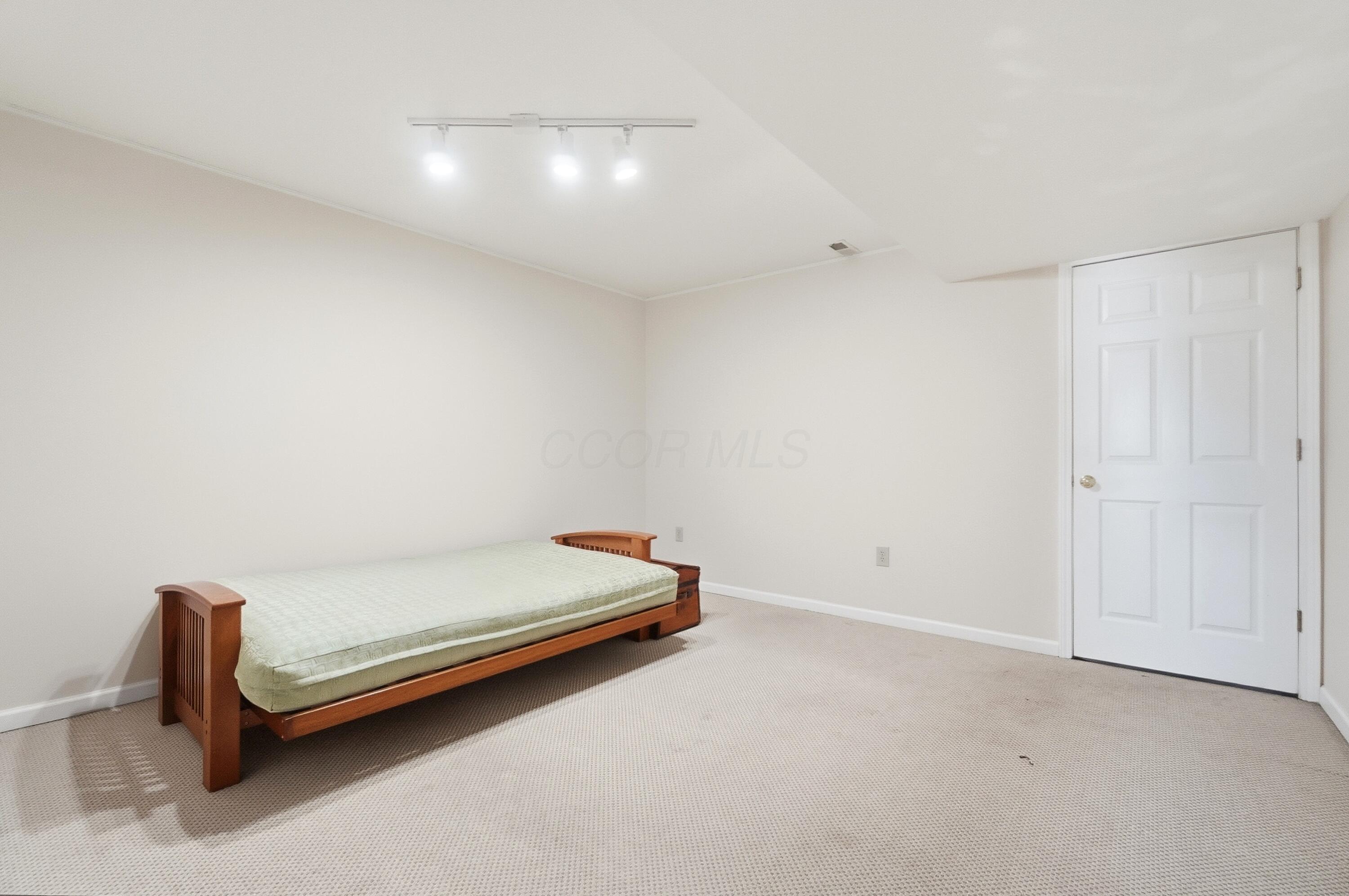 7 Brecon Circle