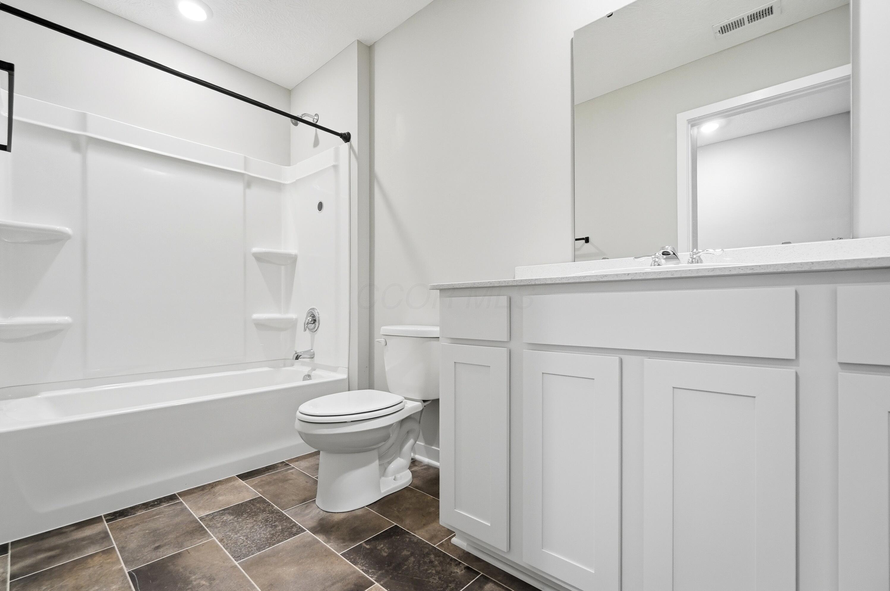 384 Kells Court E