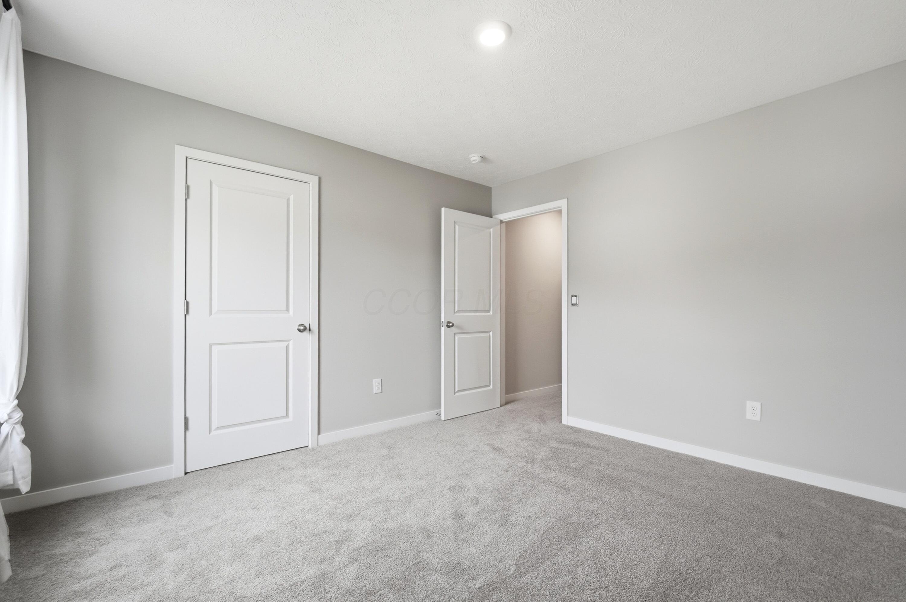 384 Kells Court E
