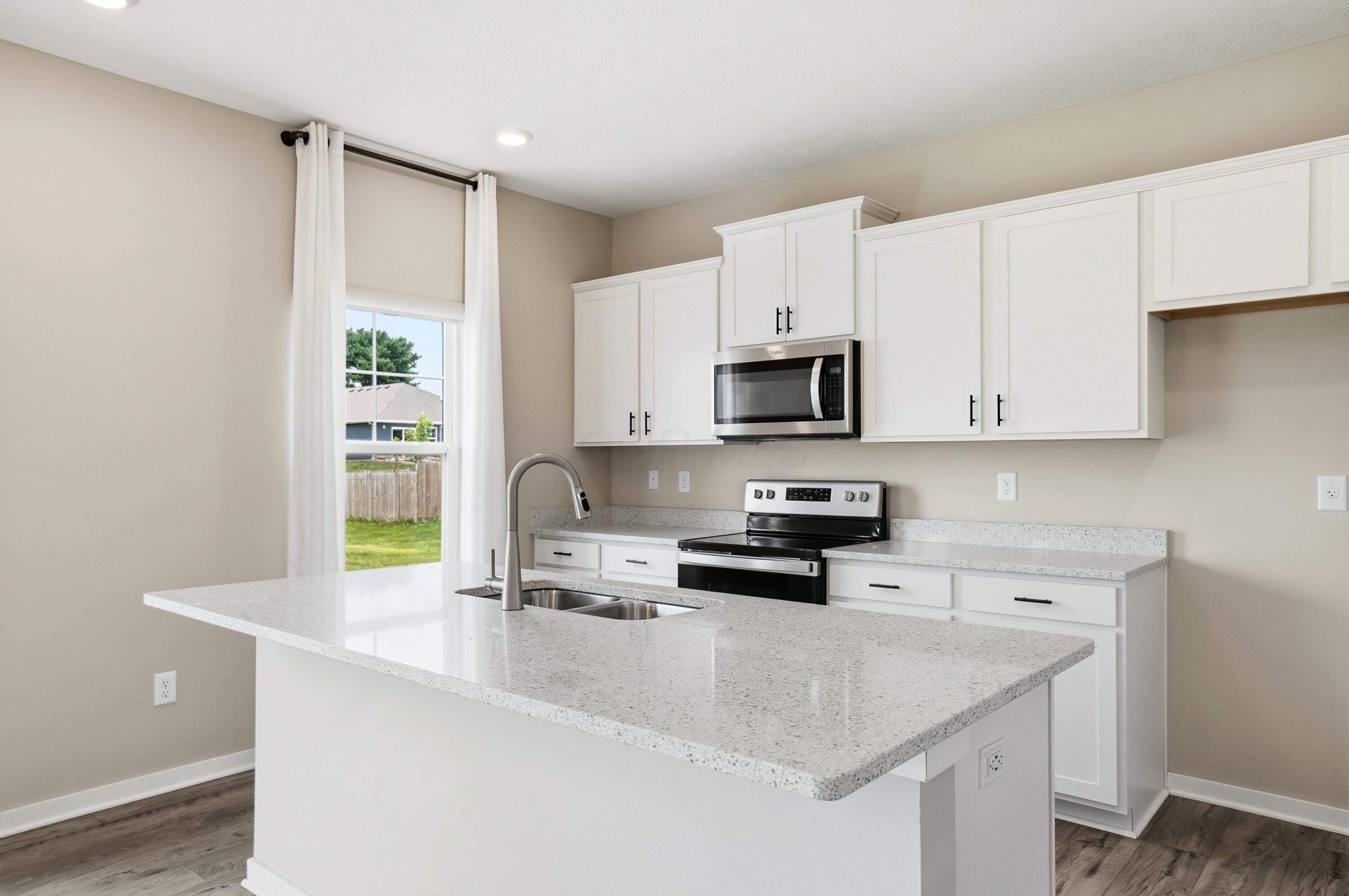 384 Kells Court E