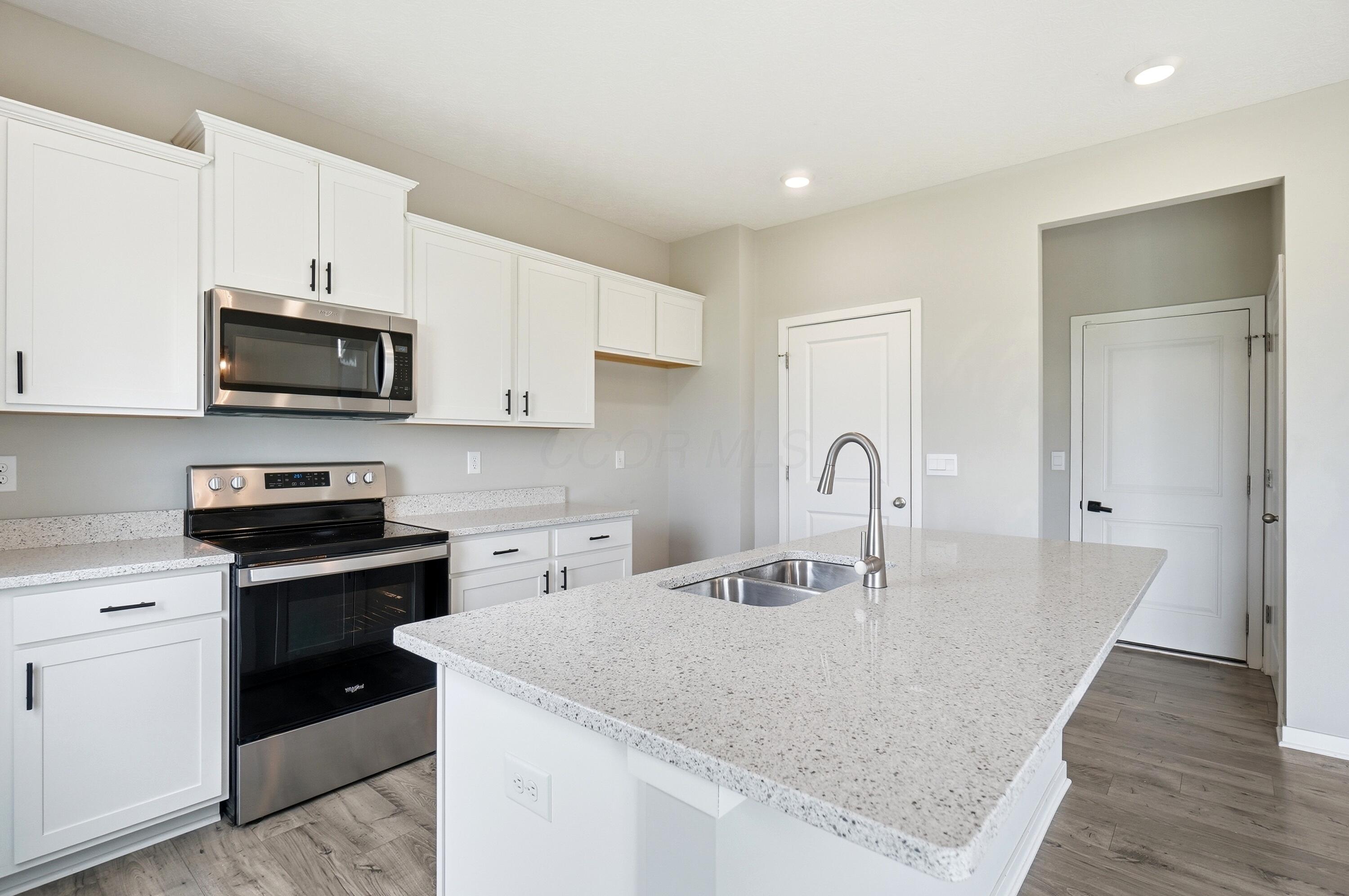384 Kells Court E