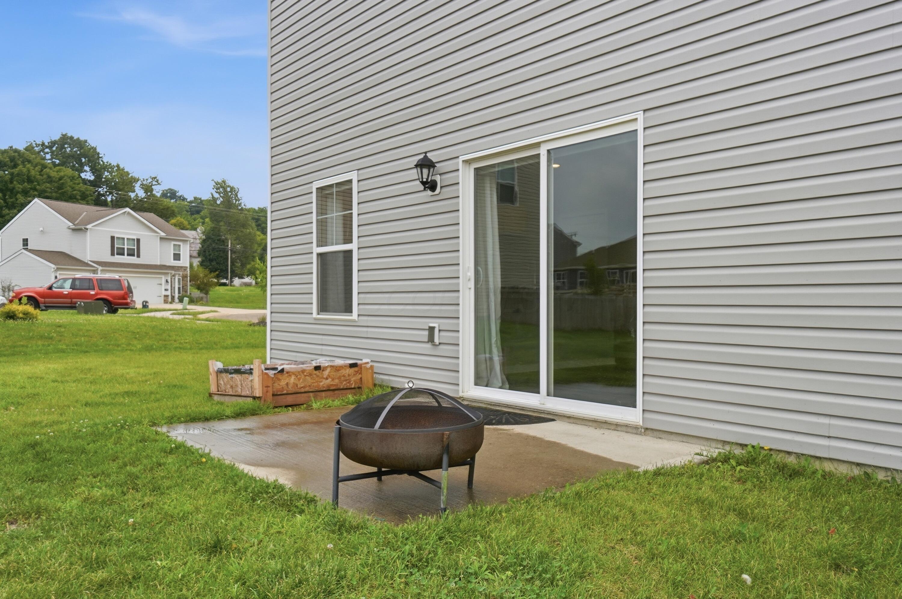 384 Kells Court E