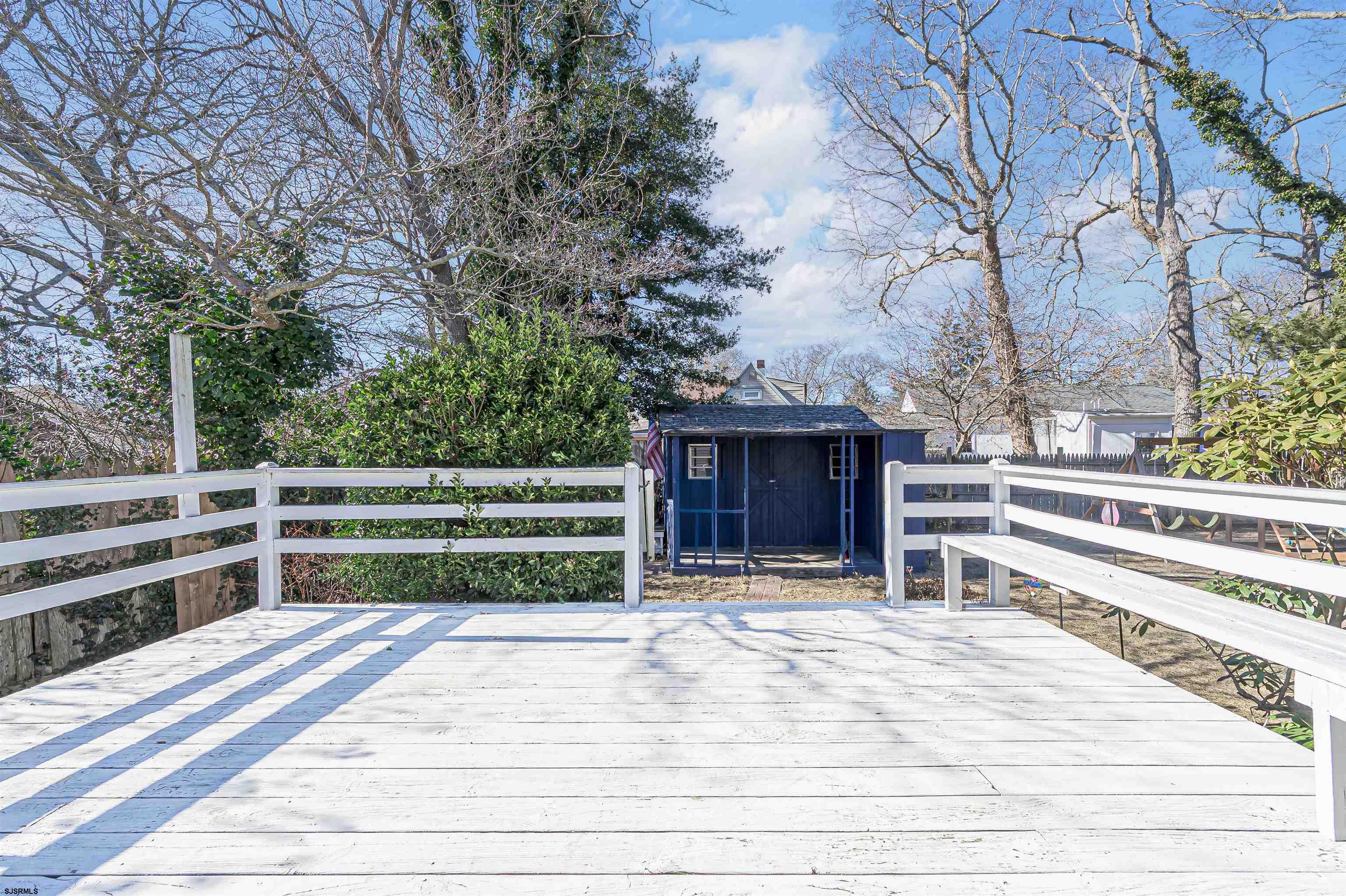 219 Huron Ave