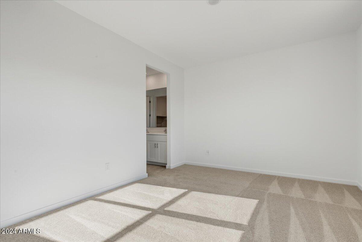 41655 W Cathedral Rock Pass