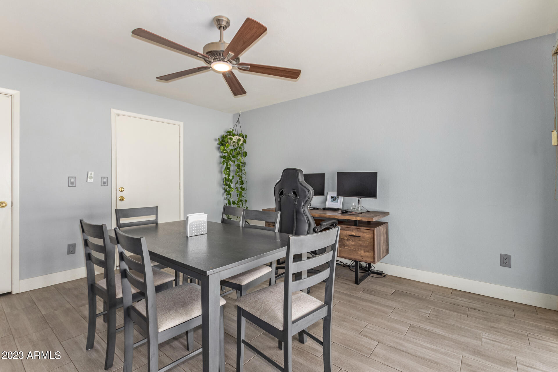 7350 W COOLIDGE Street W