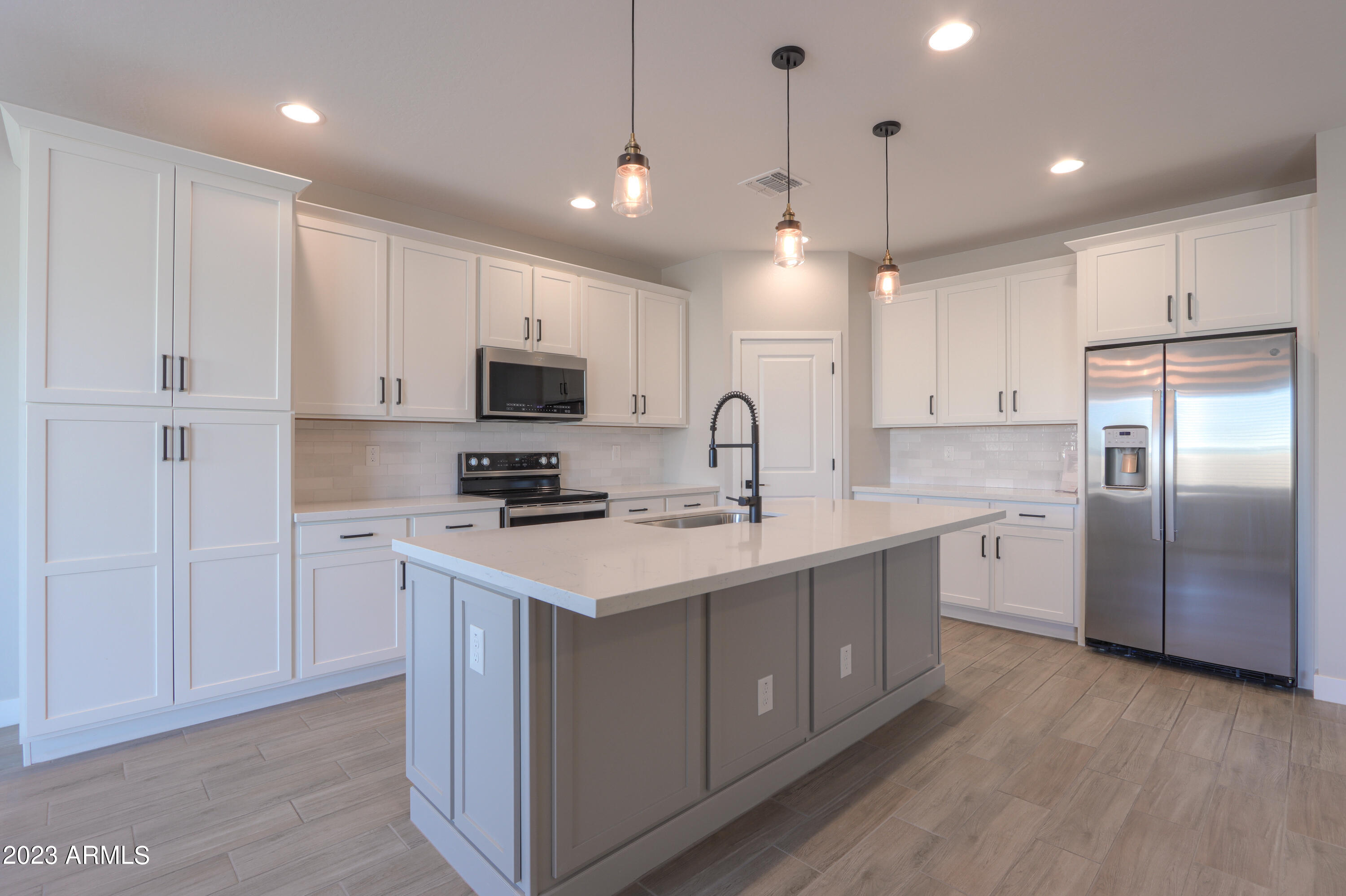 5546 W STARGAZER Place