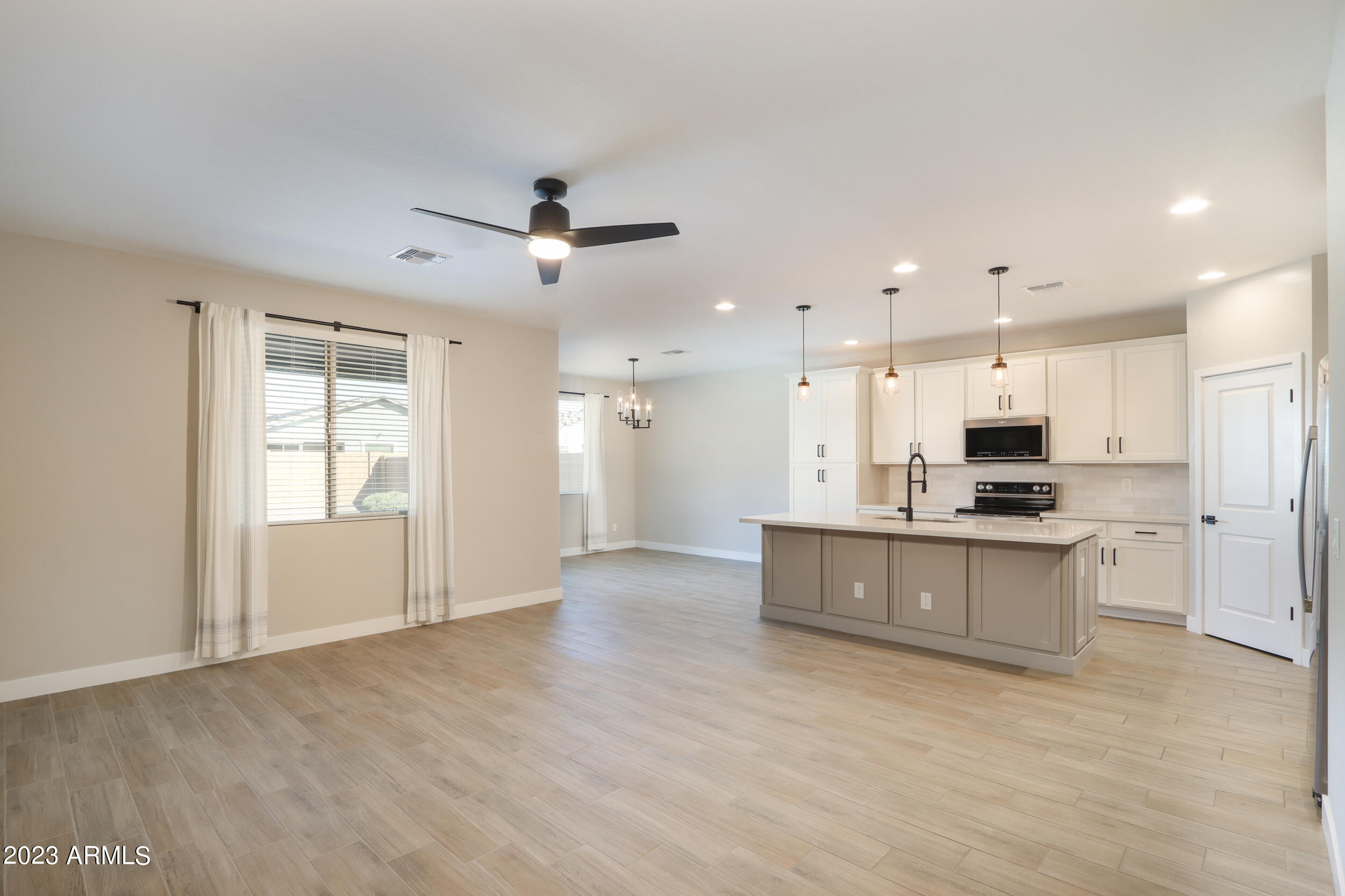 5546 W STARGAZER Place