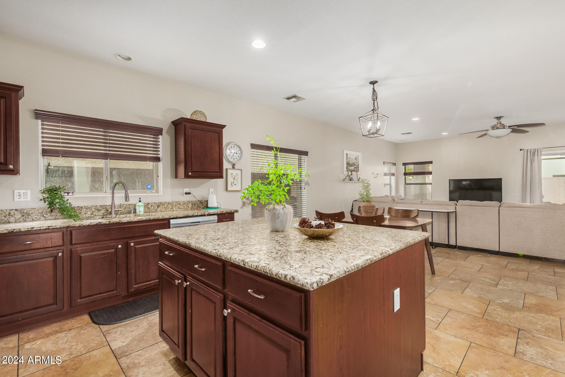 42990 W ESTRADA Street