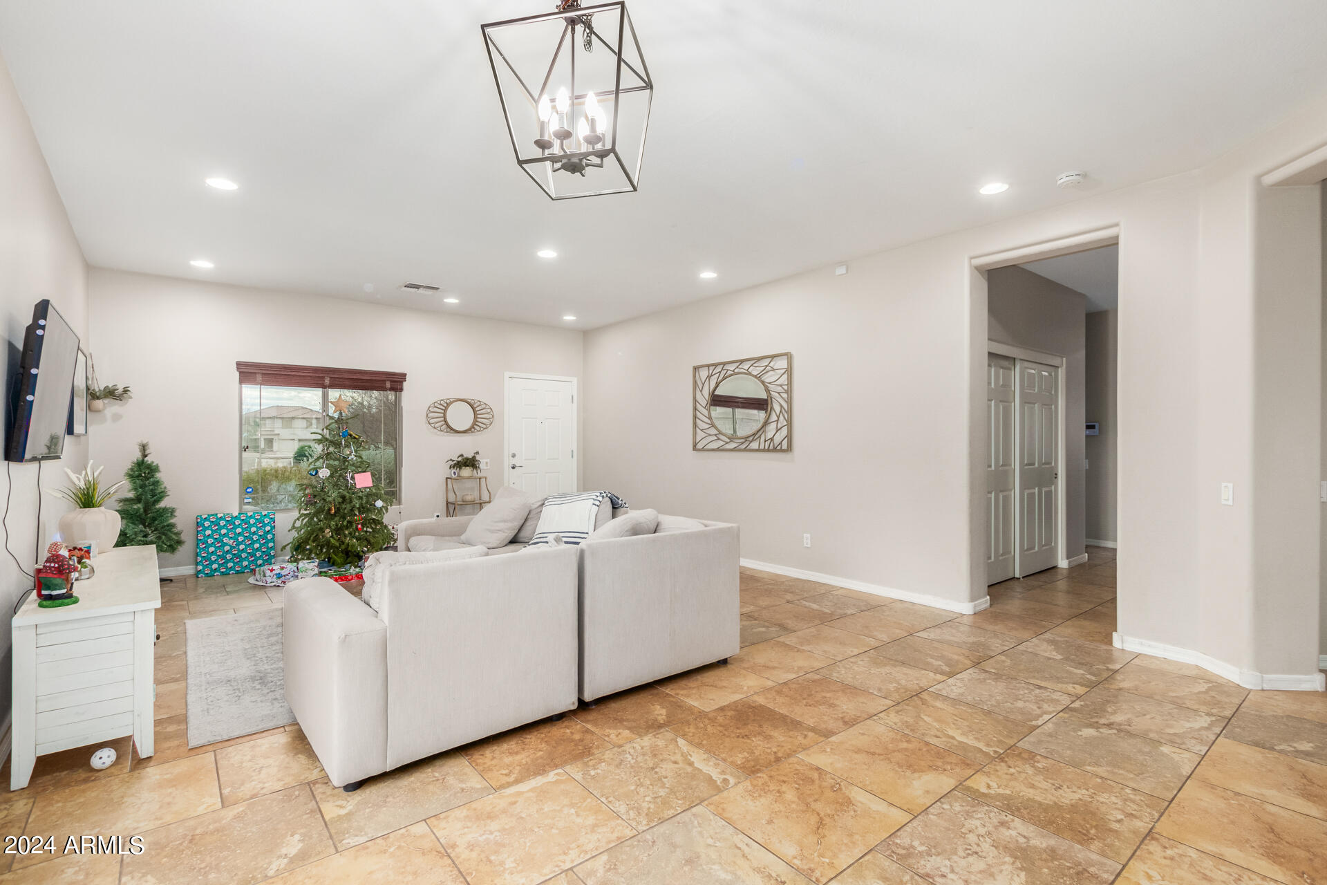 42990 W ESTRADA Street