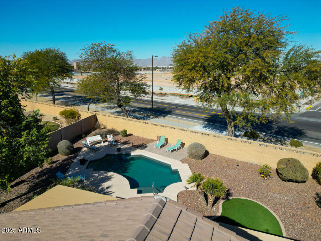 17680 W LILAC Street