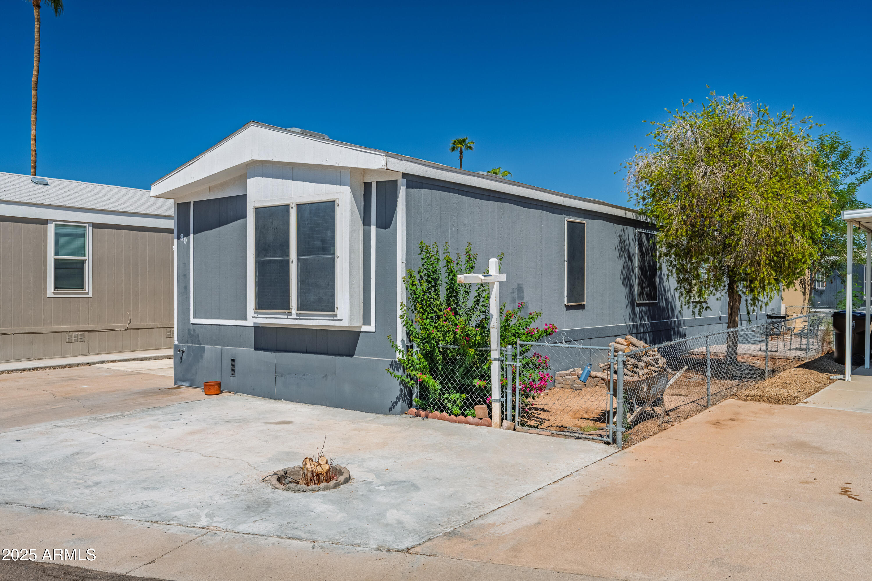 1650 S Arizona Avenue, 80