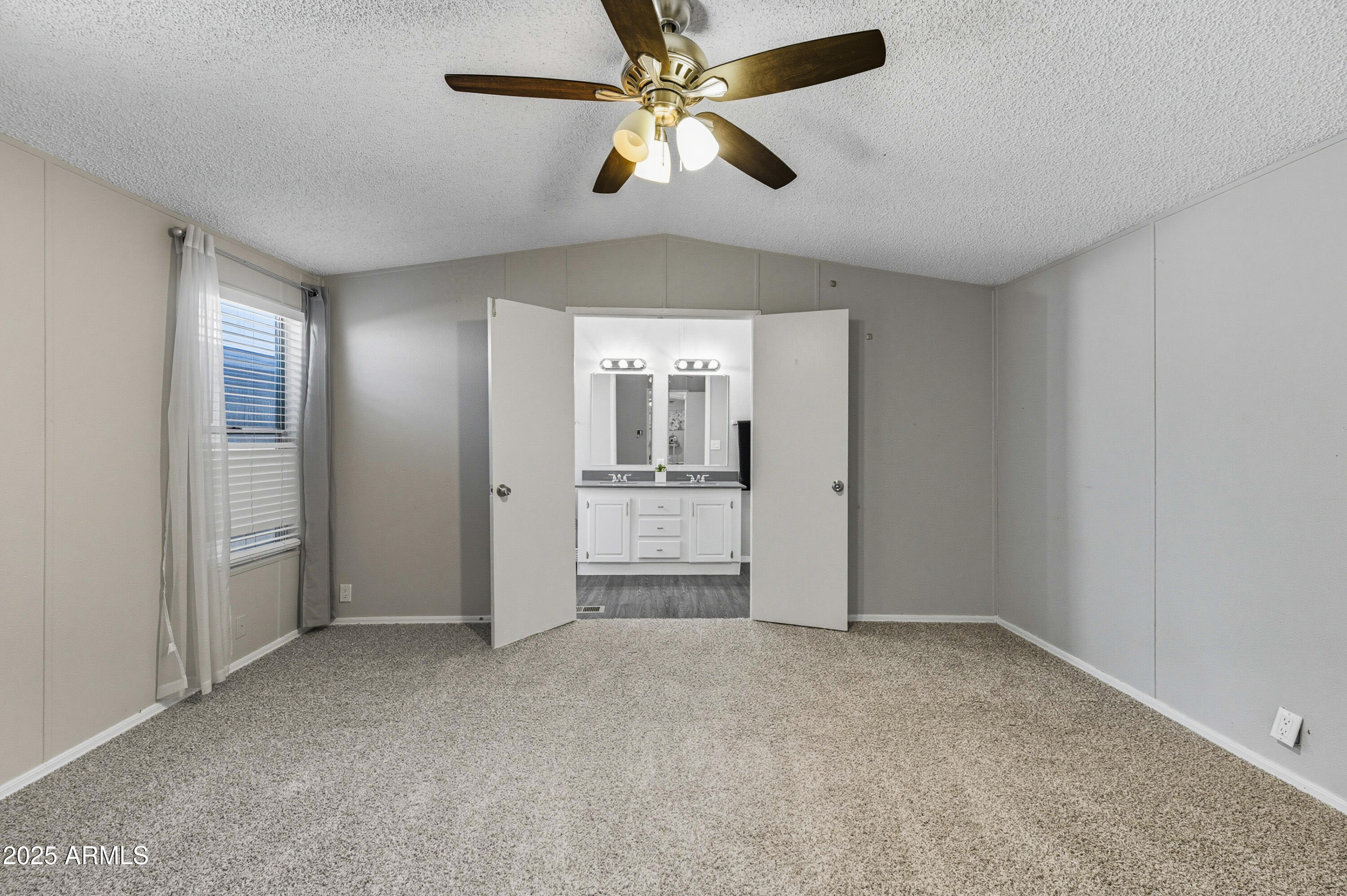 1650 S Arizona Avenue, 80