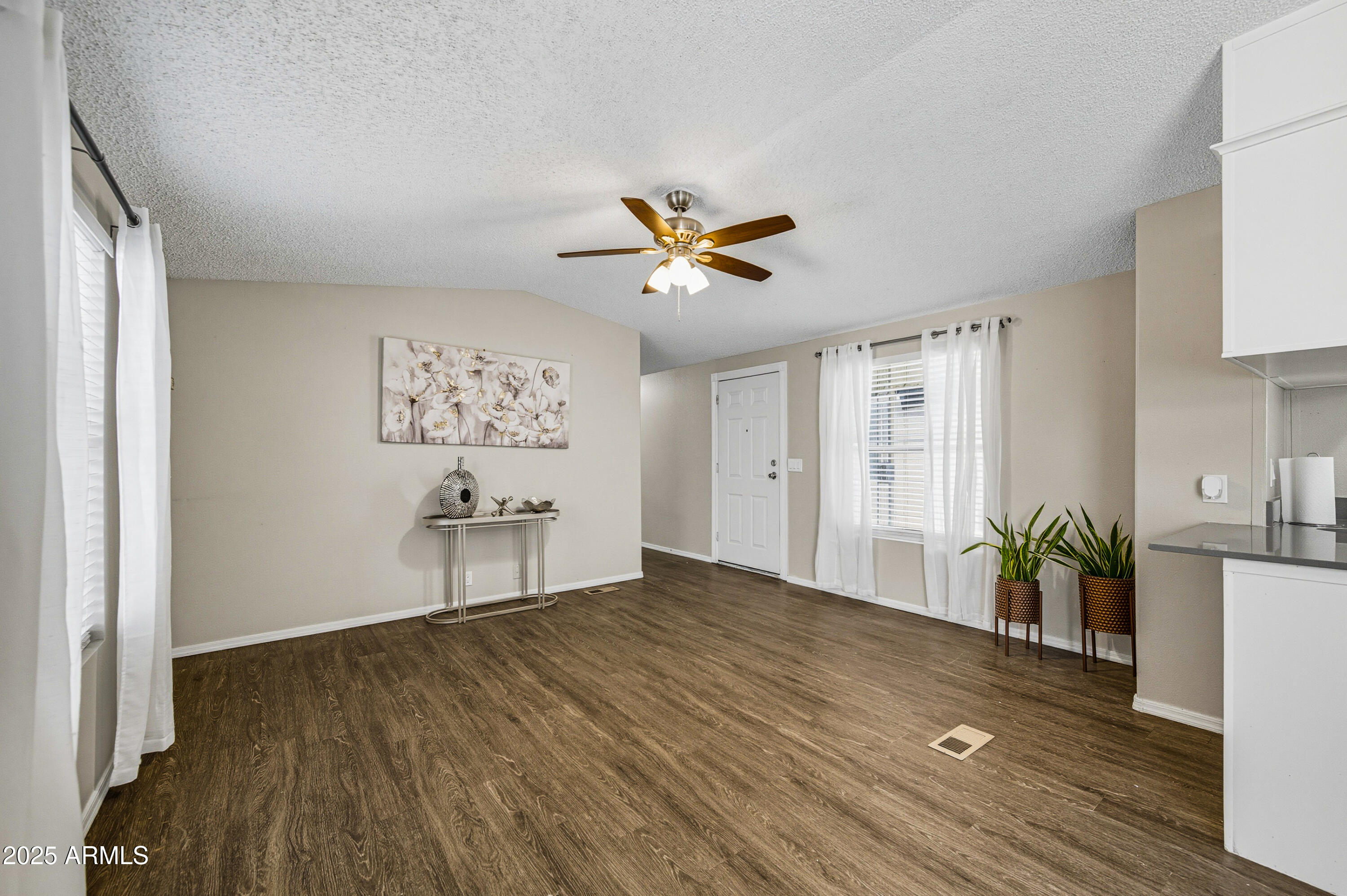 1650 S Arizona Avenue, 80