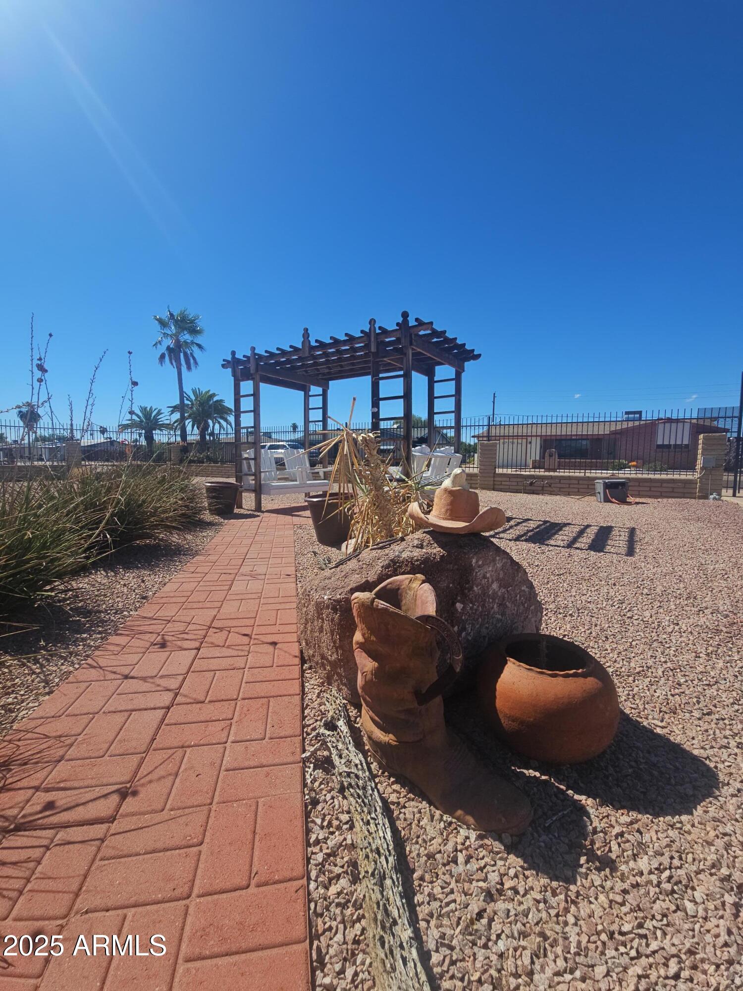 1694 W 13TH Avenue, Apache Junction