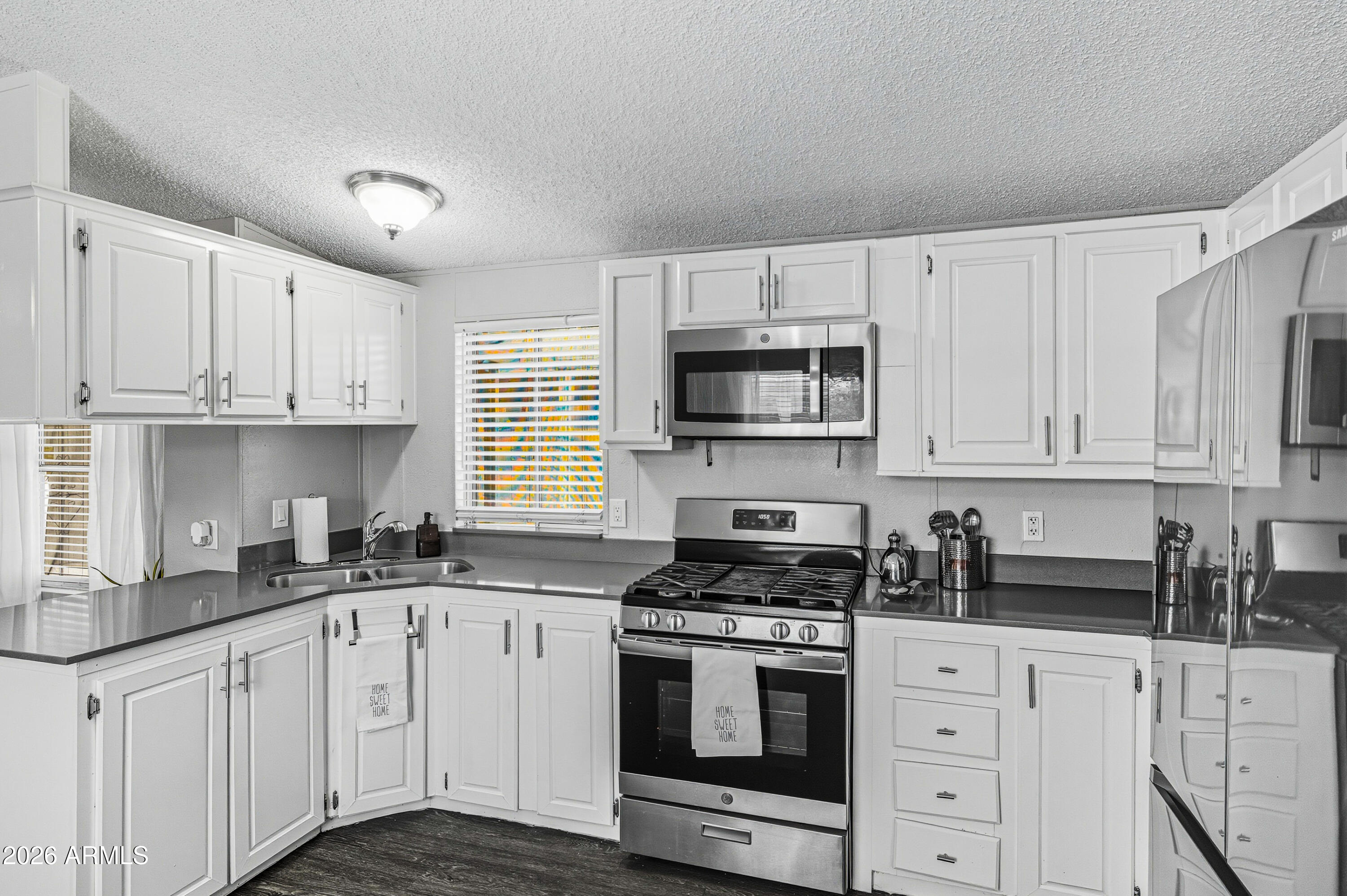 1650 S Arizona Avenue 80