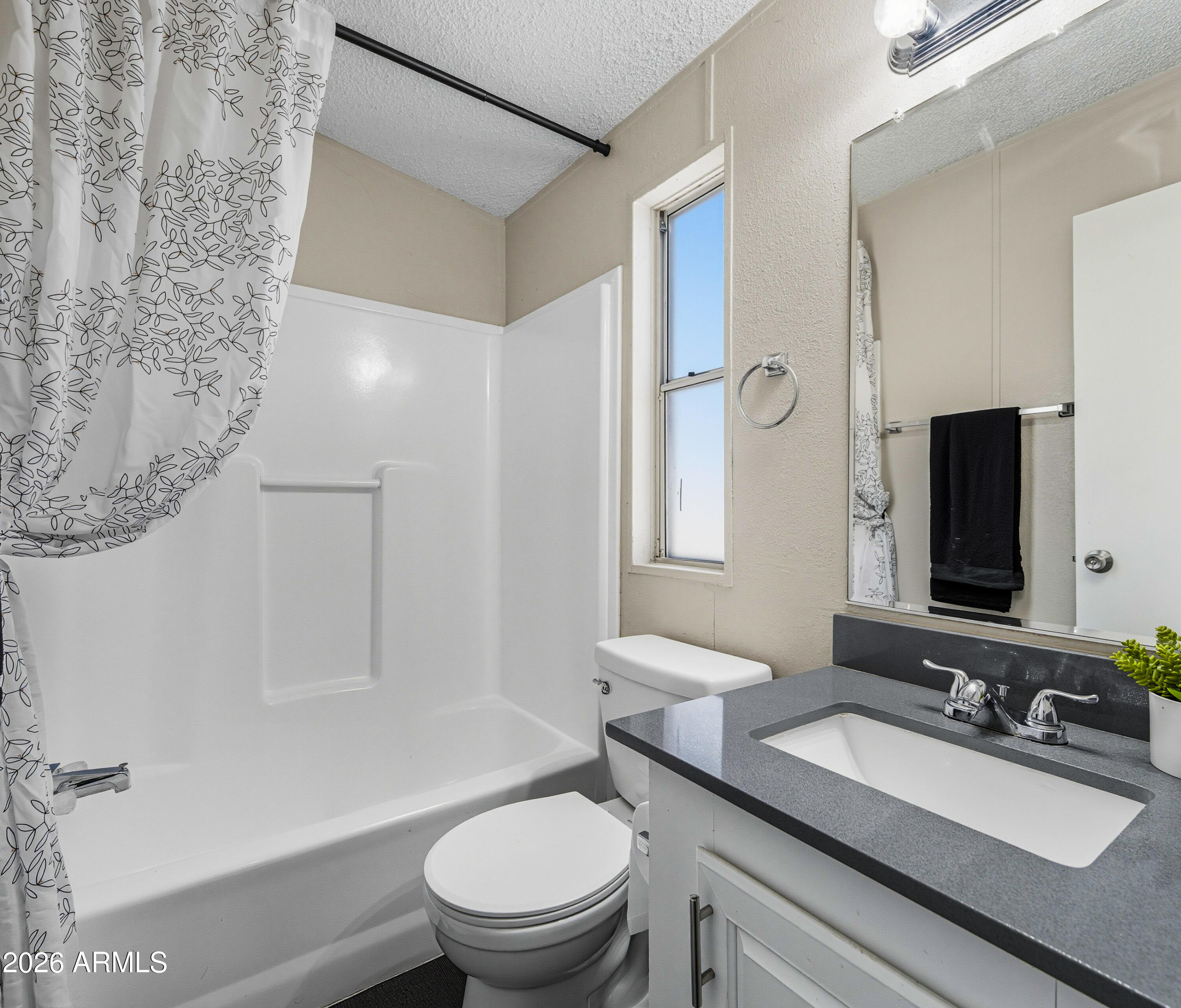 1650 S Arizona Avenue 80