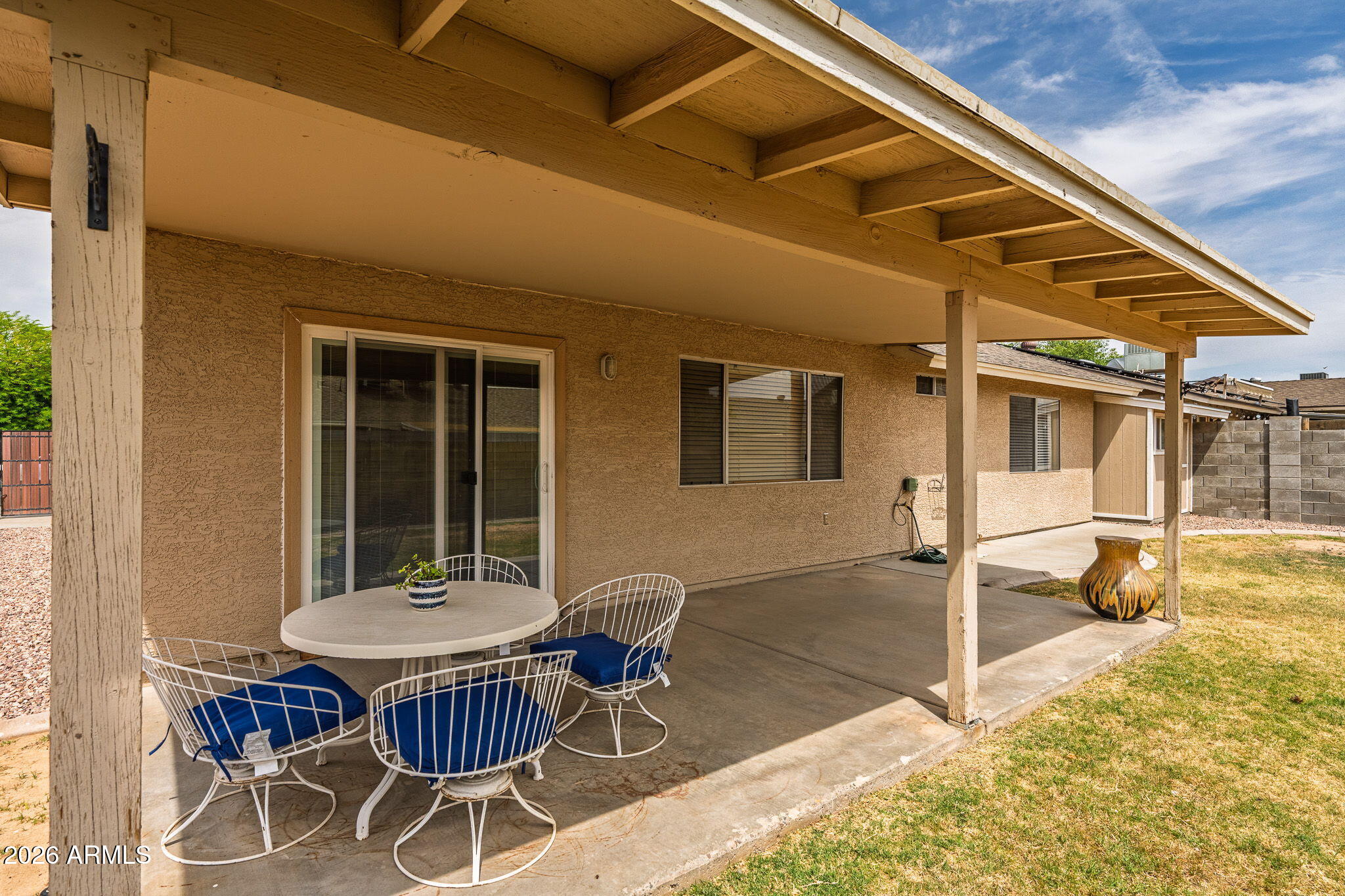 5625 W SUNNYSIDE Drive