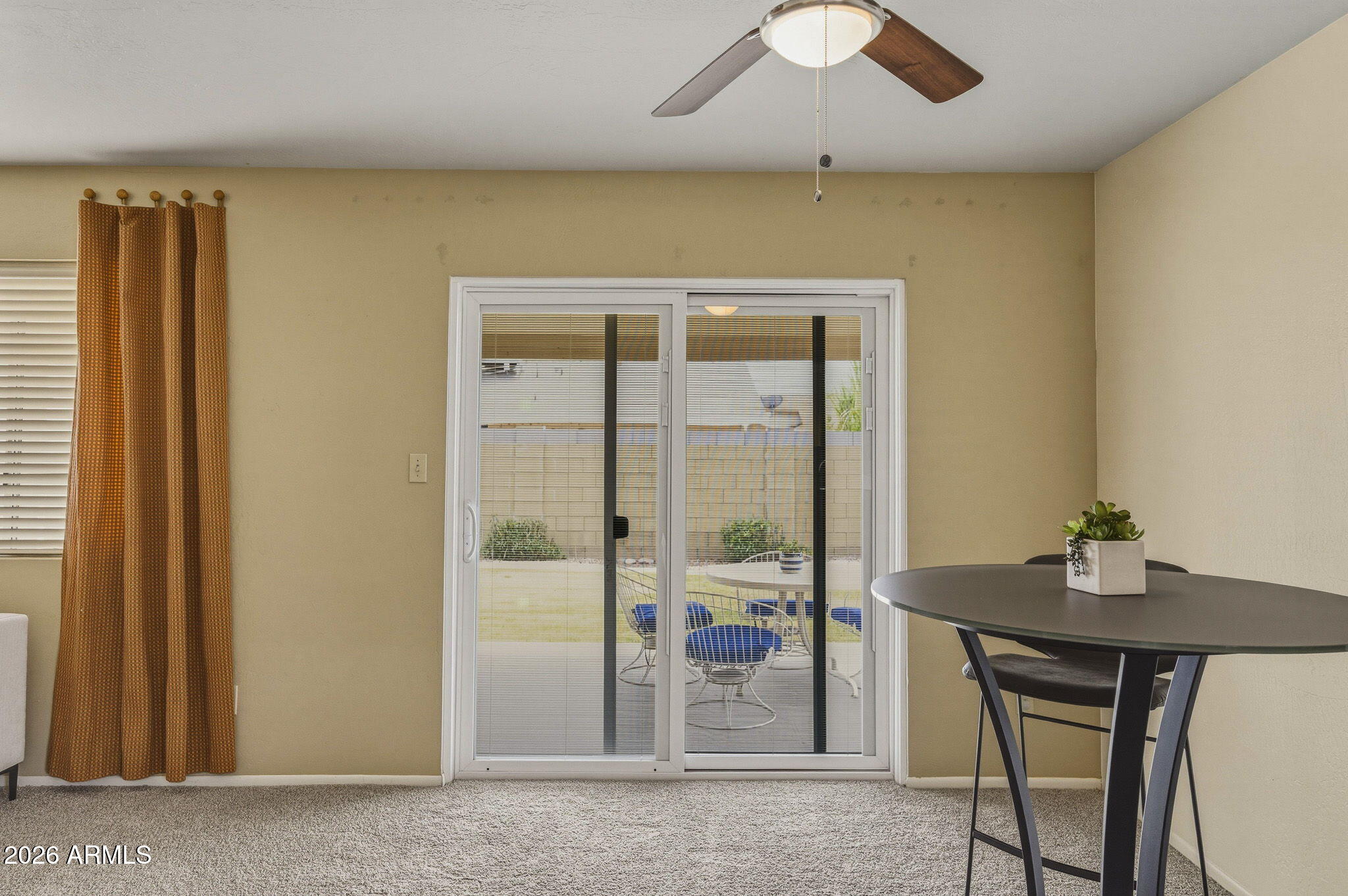 5625 W SUNNYSIDE Drive