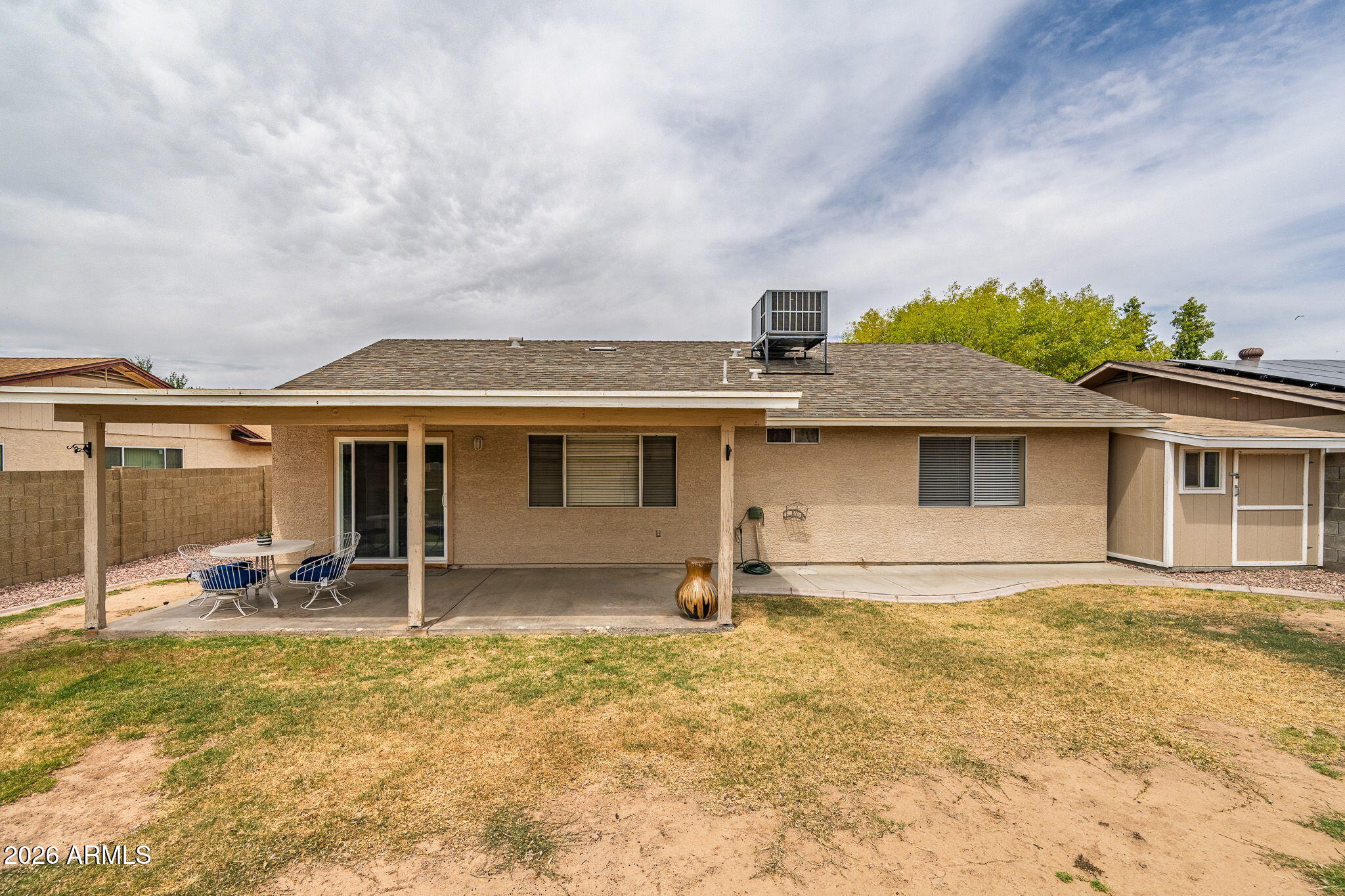 5625 W SUNNYSIDE Drive