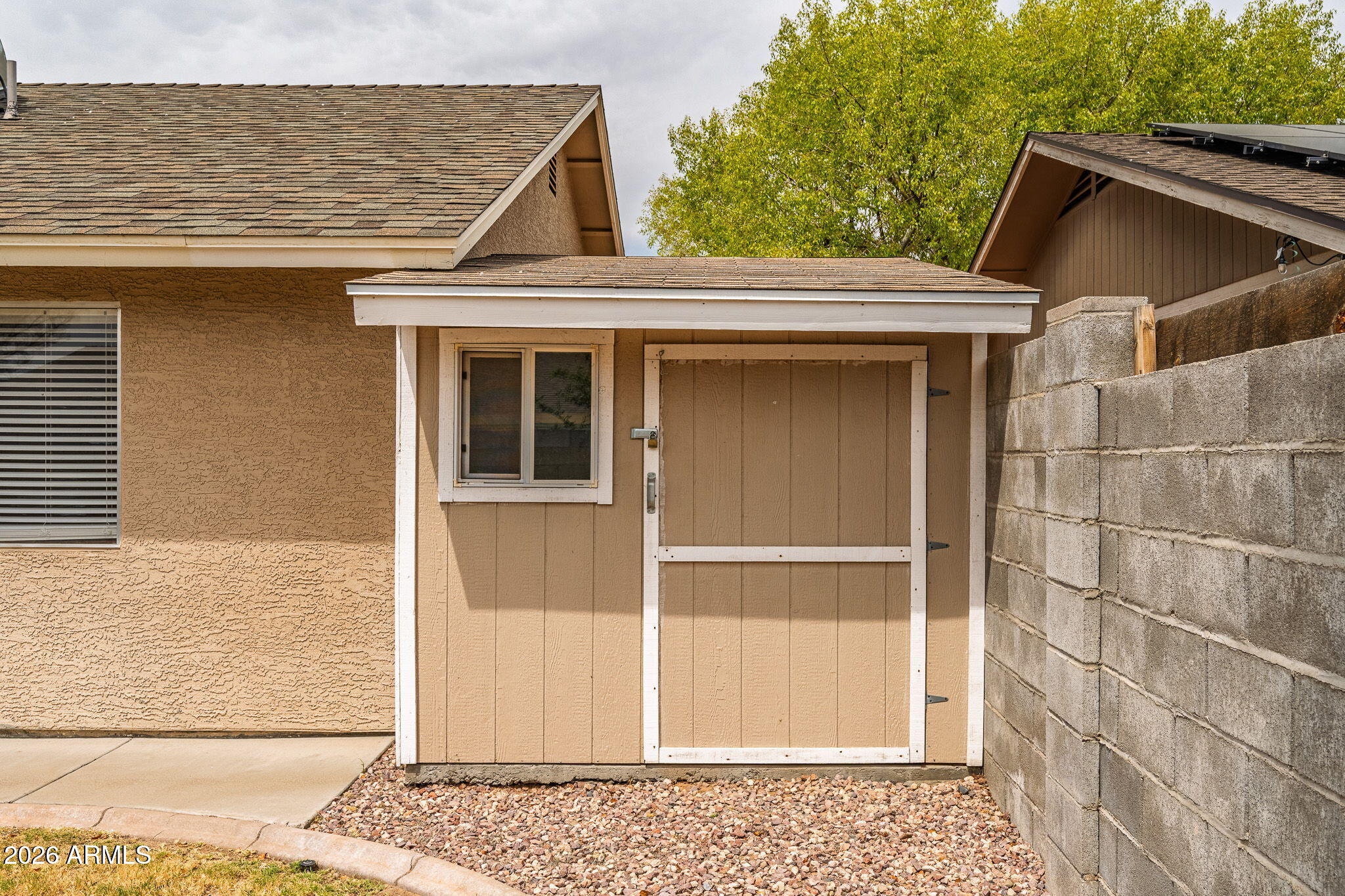 5625 W SUNNYSIDE Drive