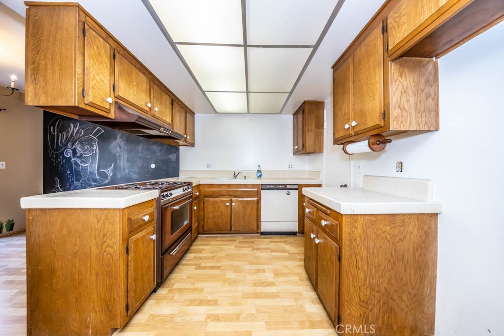 12700 Newport Ave 24