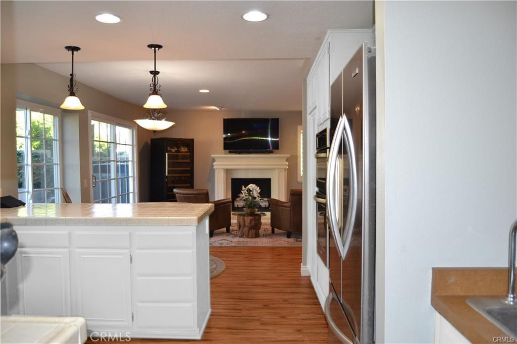 24331 Peacock Street