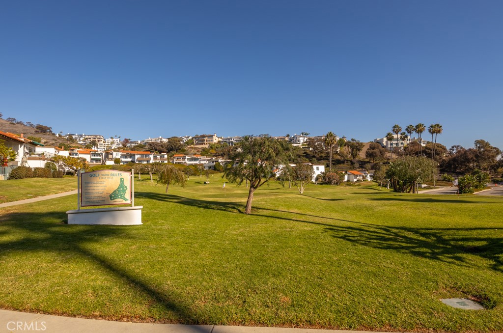 806 Calle Pluma