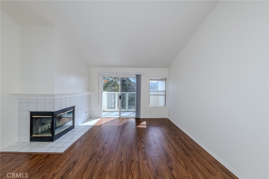 30902 Clubhouse 25H