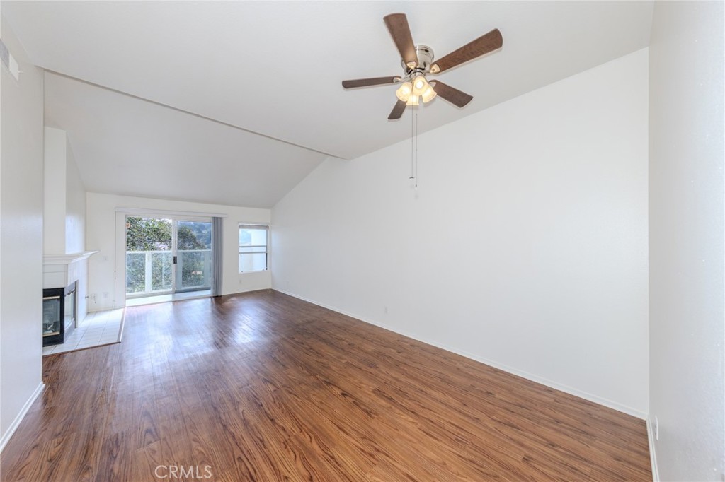 30902 Clubhouse 25H
