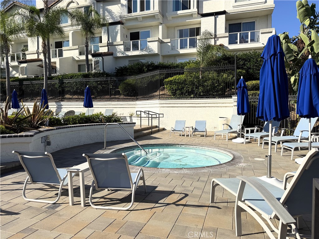 30902 Clubhouse 25H