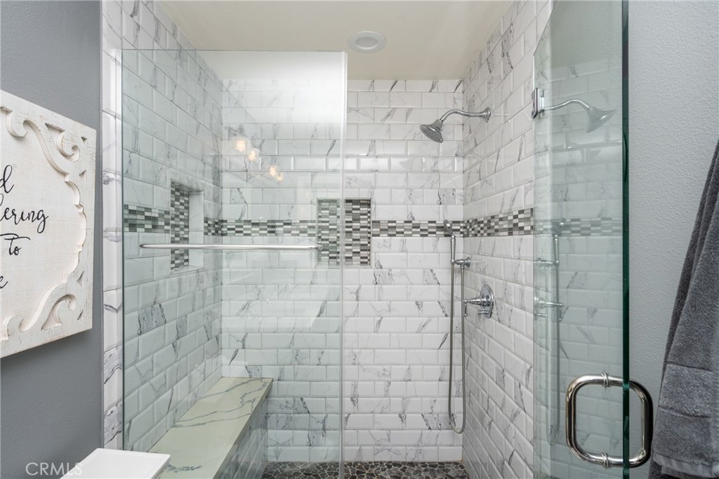 1672 Tiffany Place
