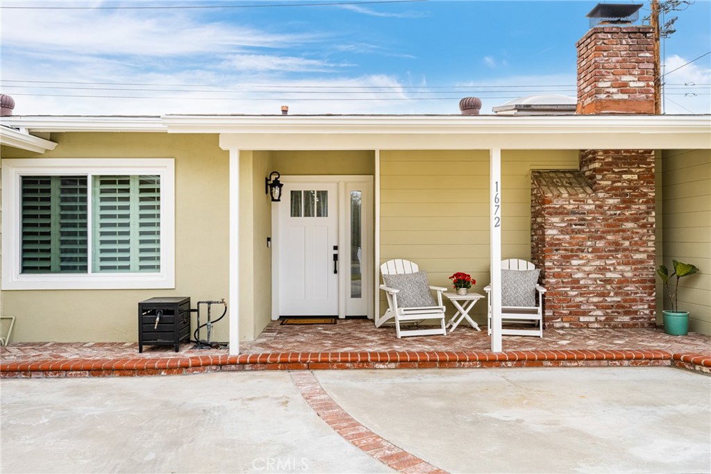 1672 Tiffany Place