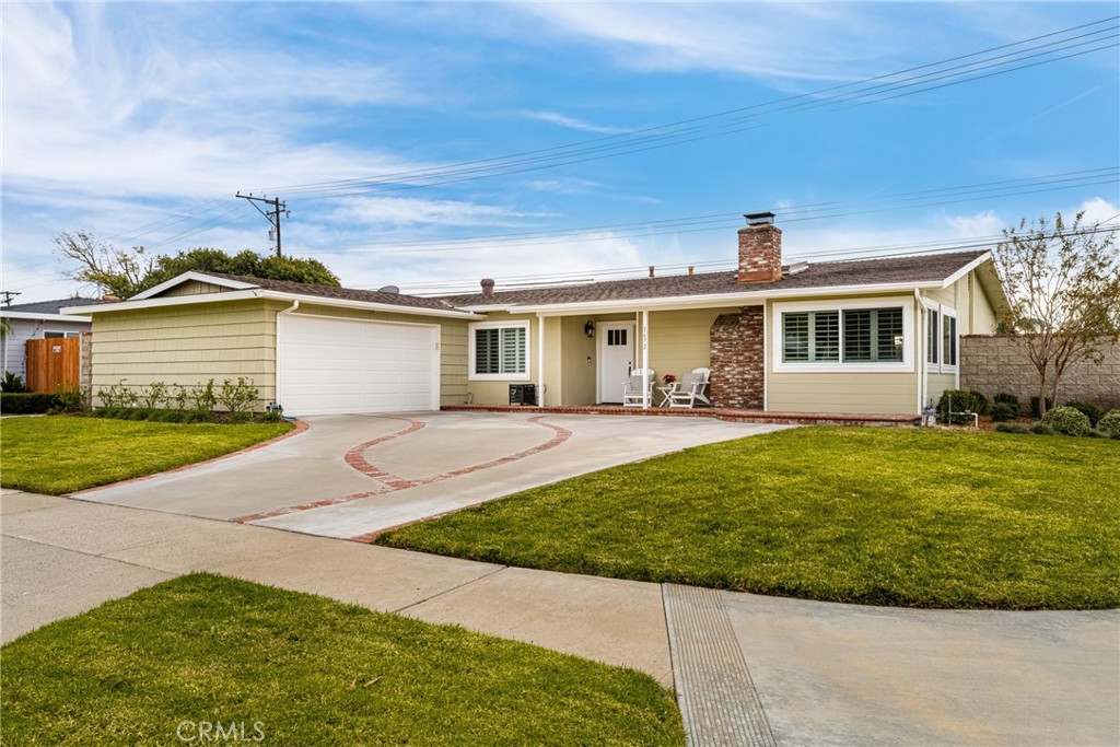 1672 Tiffany Place