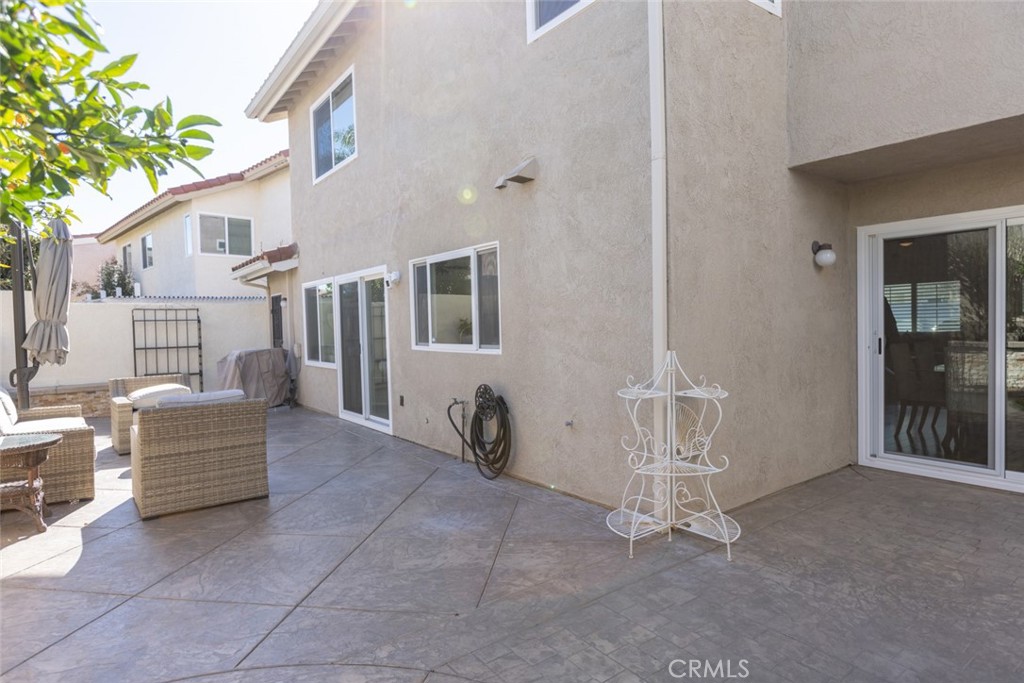 25961 Dundee Drive