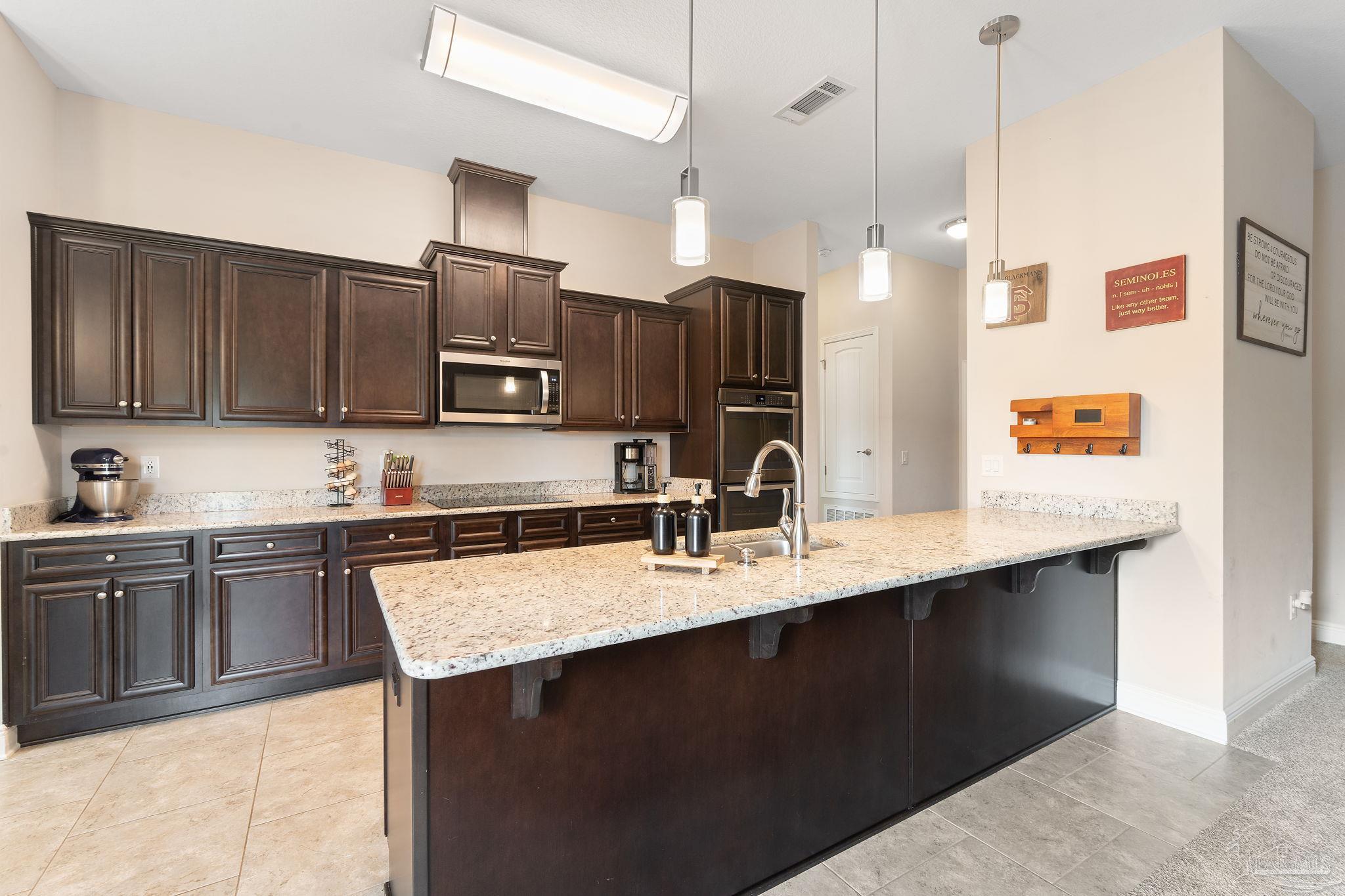 7226 Ranchers Cove Trl