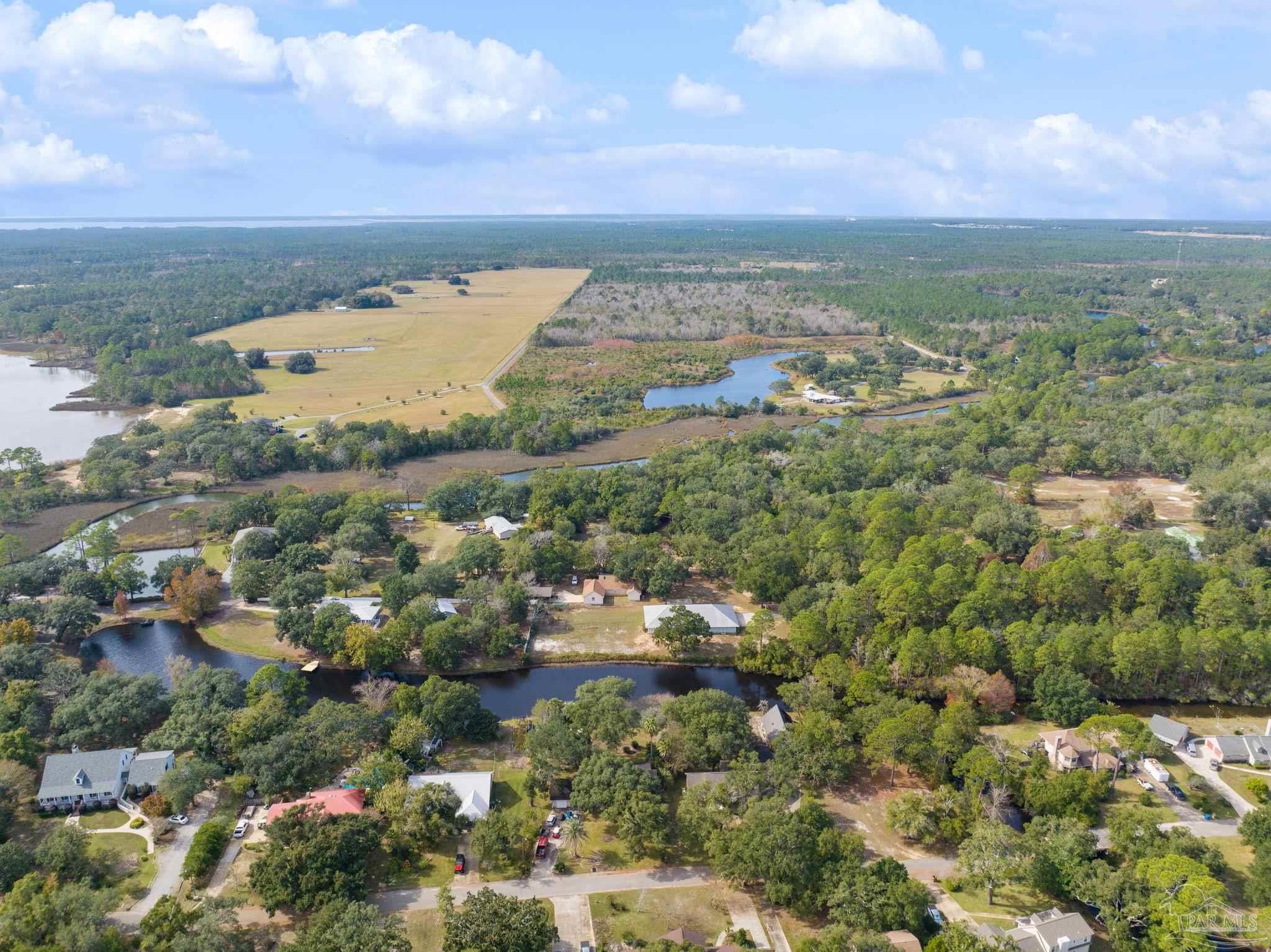 Lots 401 & 105 Oakview Dr