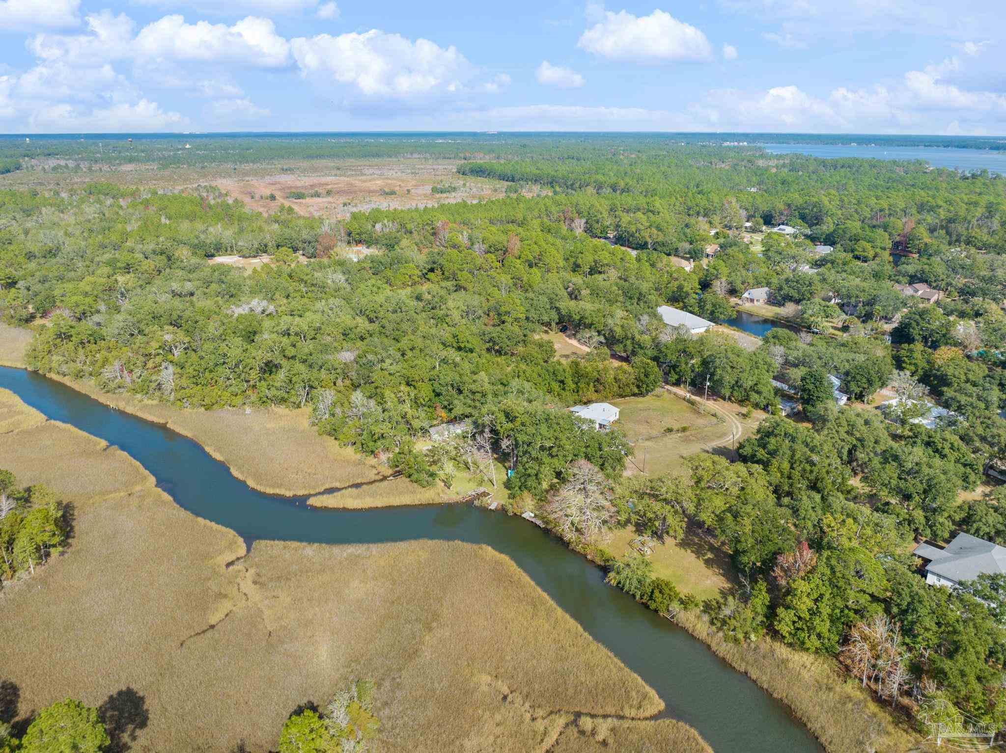 Lots 401 & 105 Oakview Dr