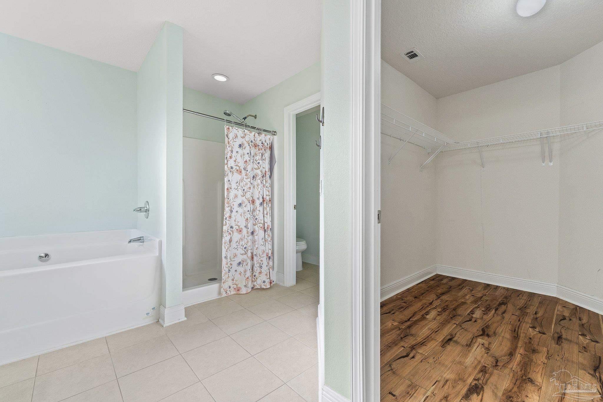 7064 Harvest Way