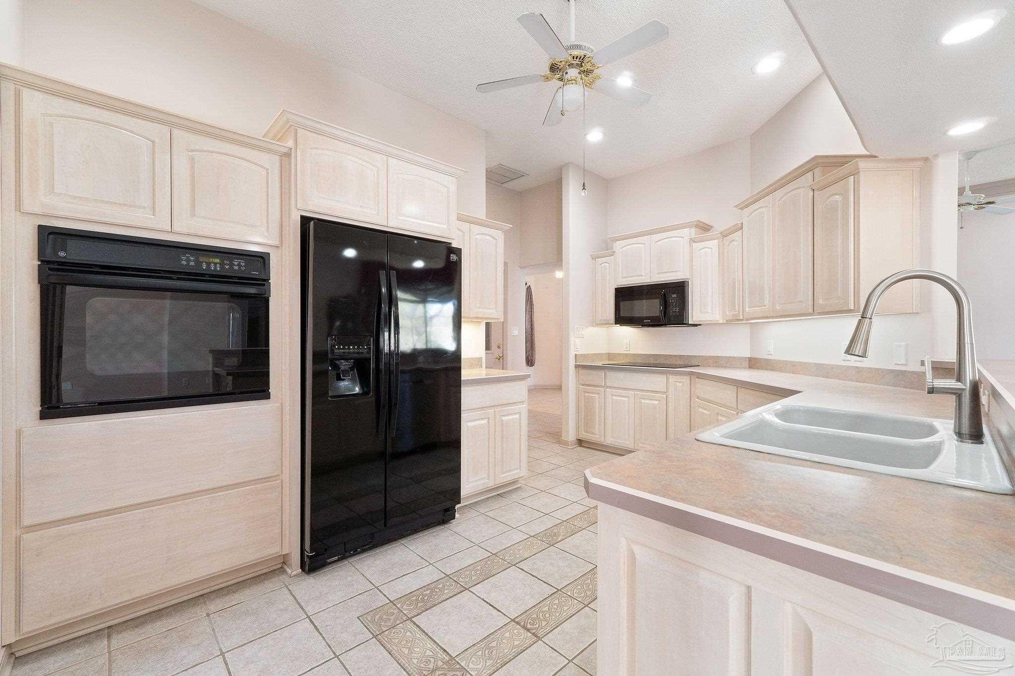3638 Sawmill Cir