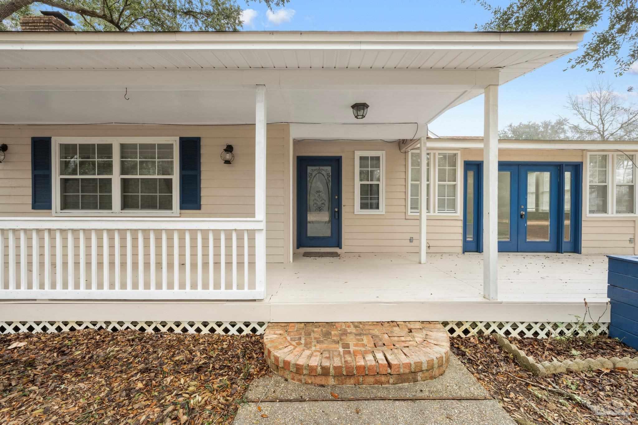 3140 Oakview Dr