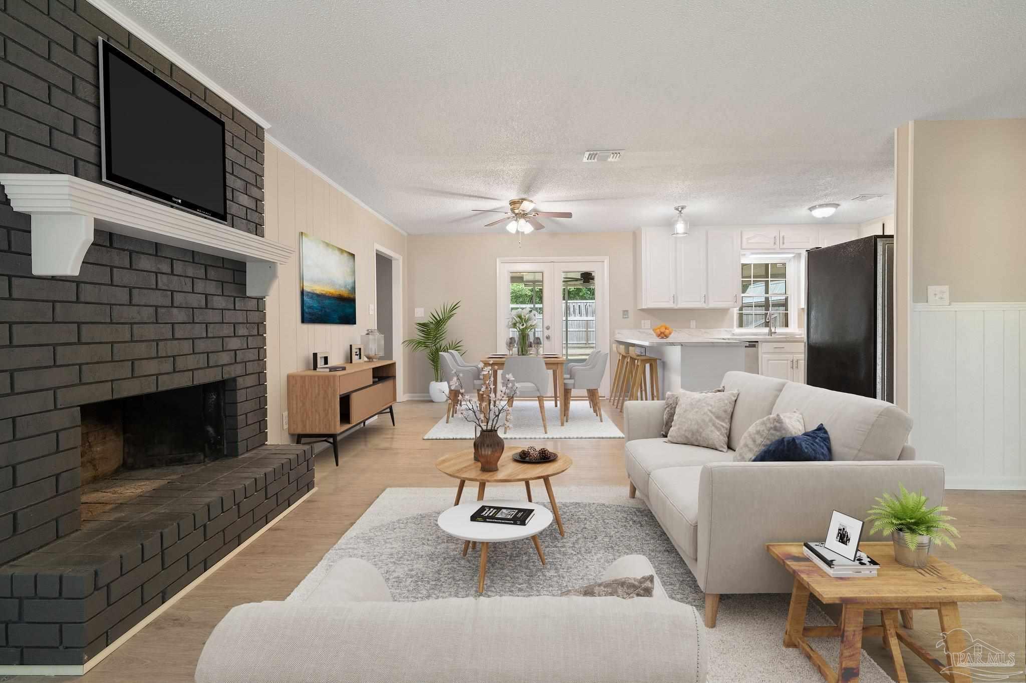 4846 Lynn Dr