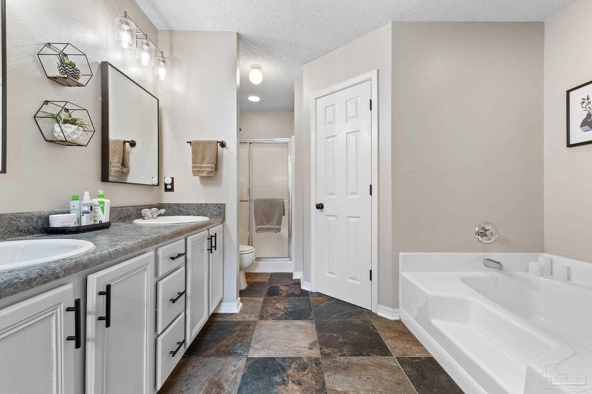 7036 Tylerwood Ct