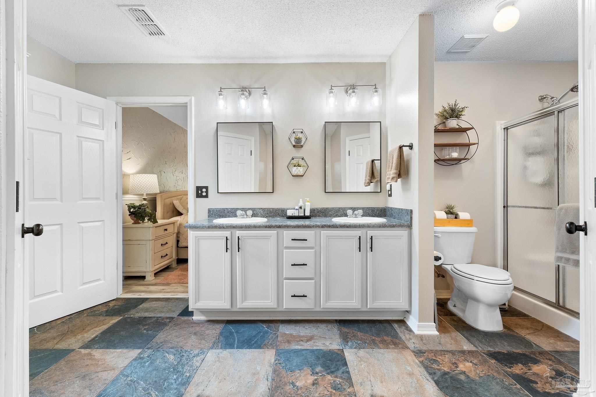 7036 Tylerwood Ct