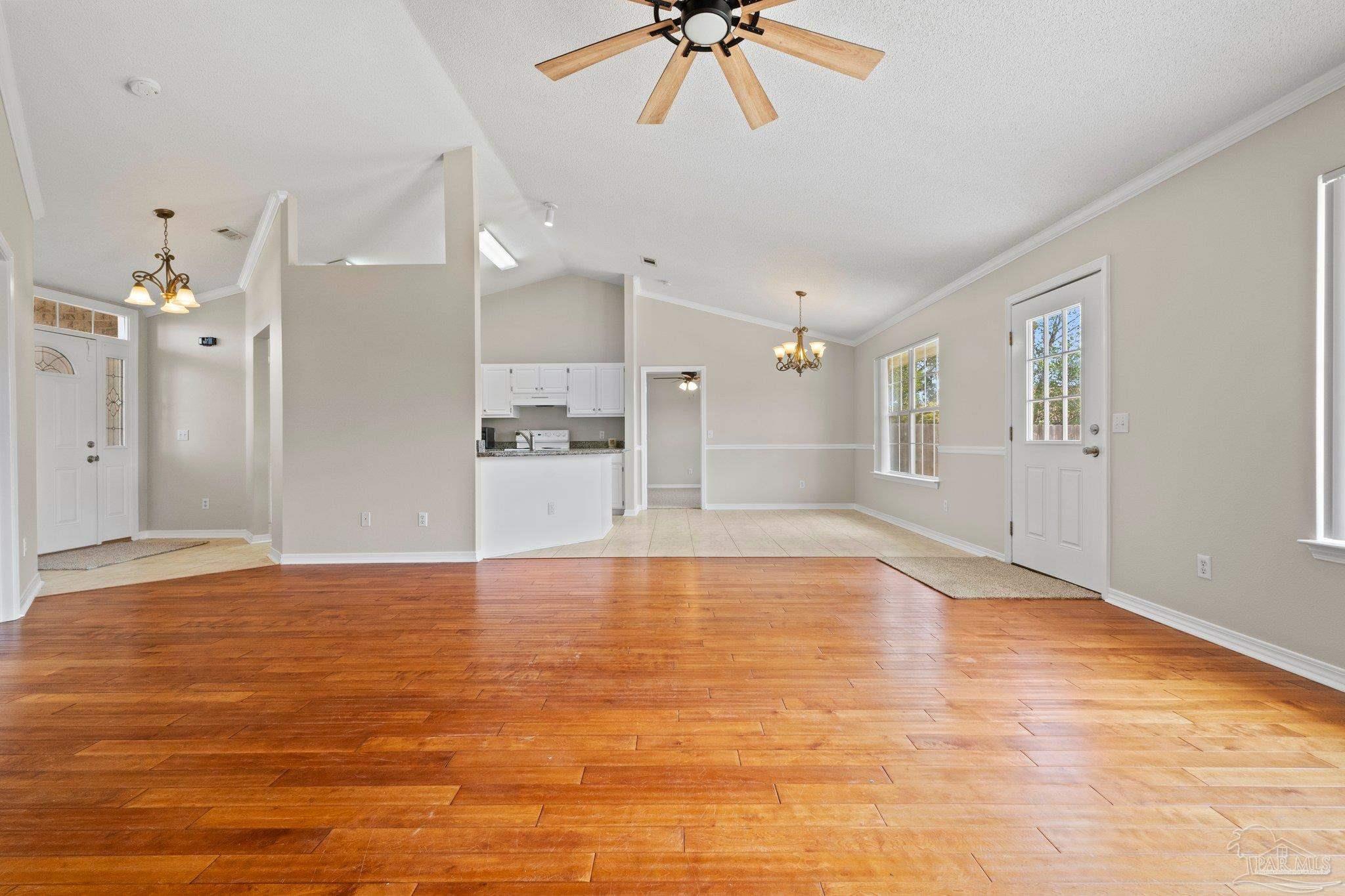 5221 Rosewood Creek Dr