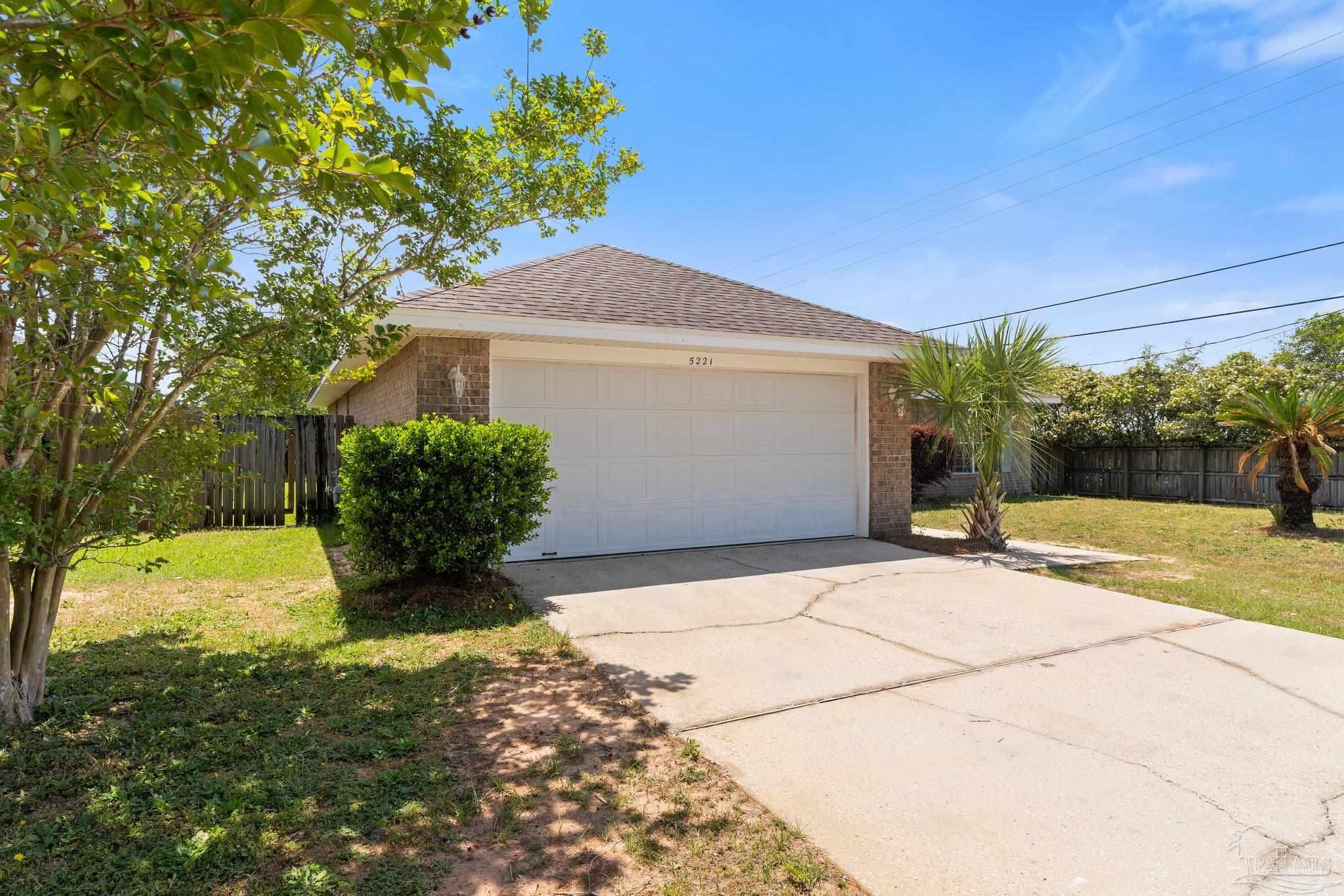 5221 Rosewood Creek Dr